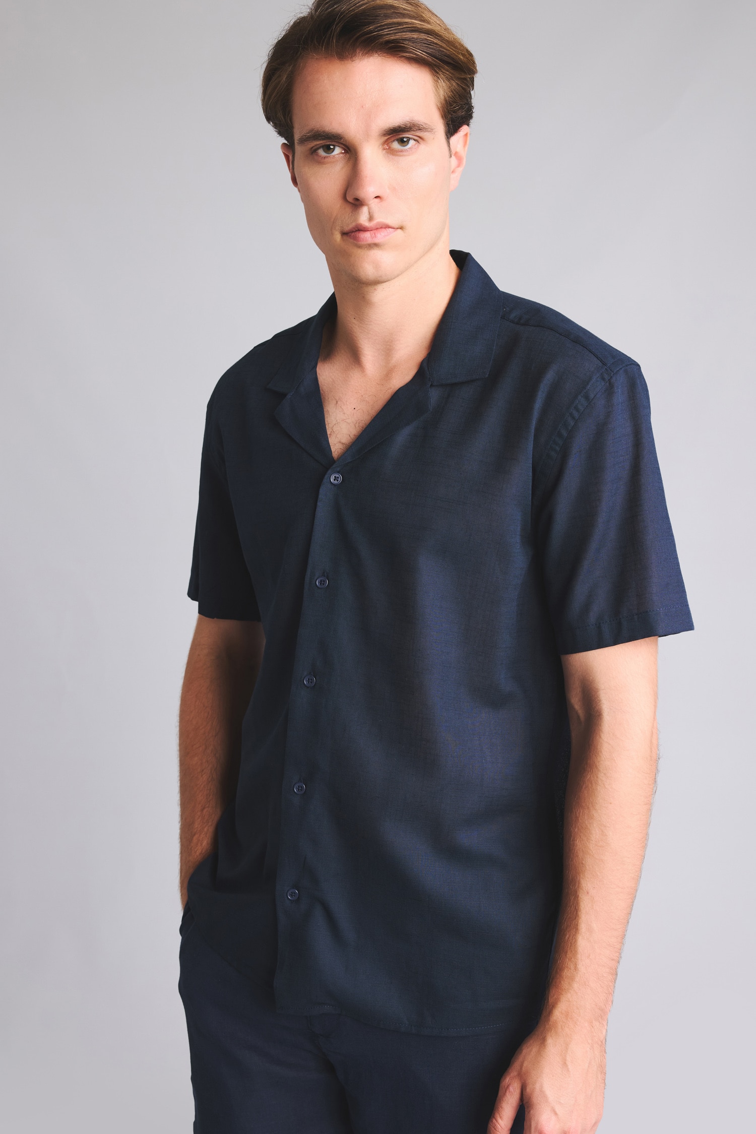 DeFacto Regular Fit Keten Karışımlı Gömlek