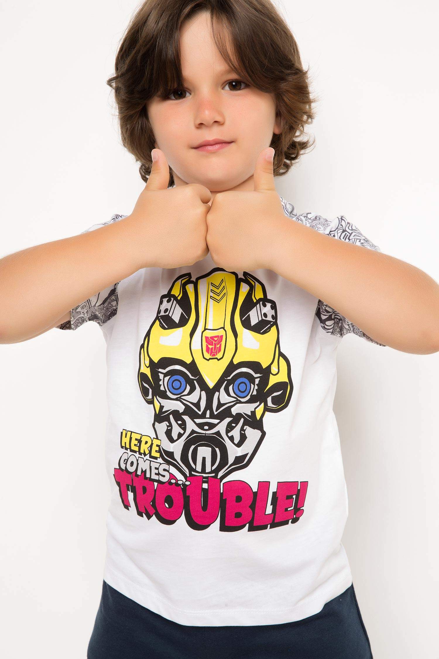 Defacto Transformers Lisanslı Erkek Çocuk T-shirt. 1