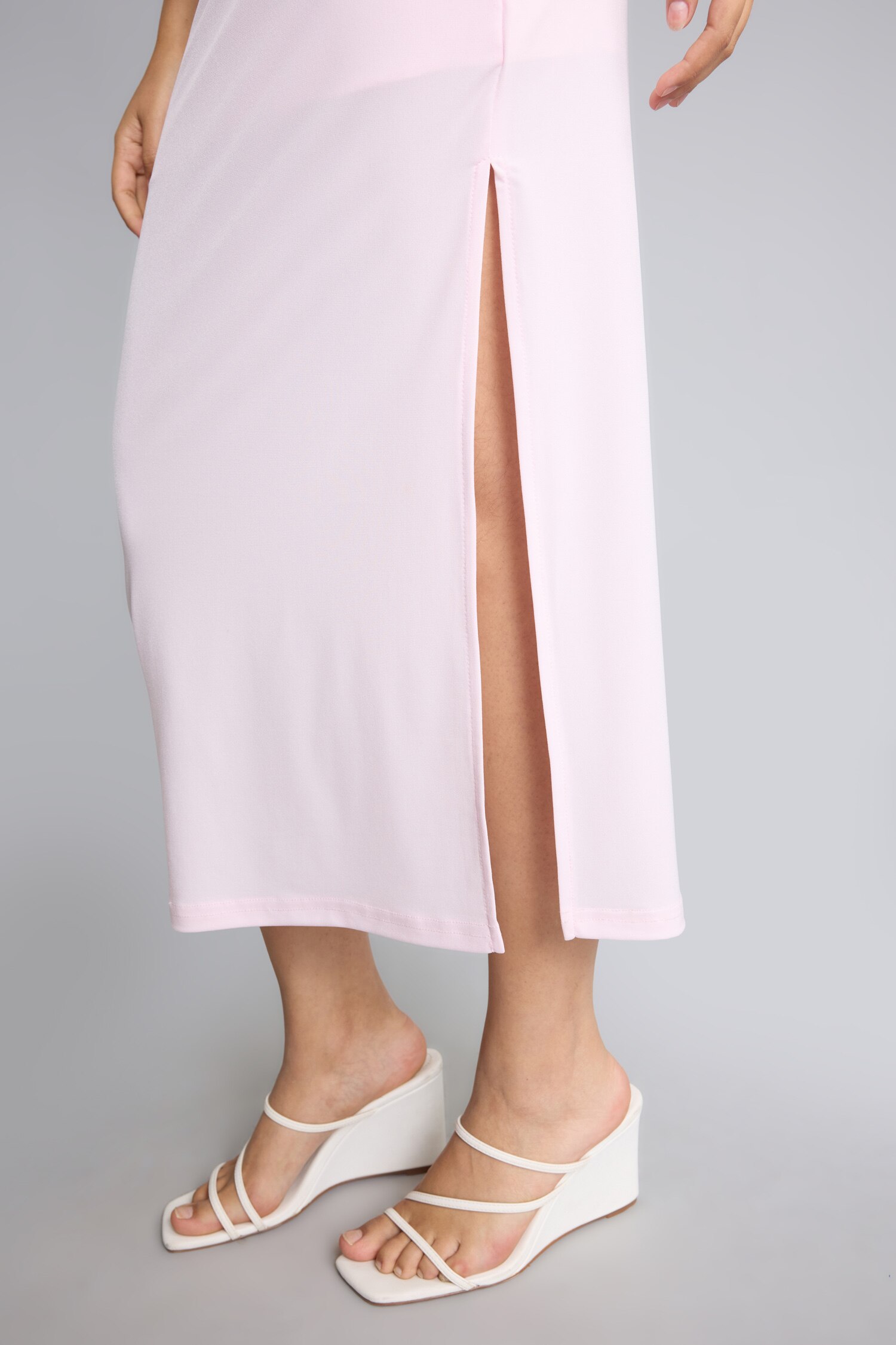 DeFacto Bodycon Askılı Midi Elbise görsel 6