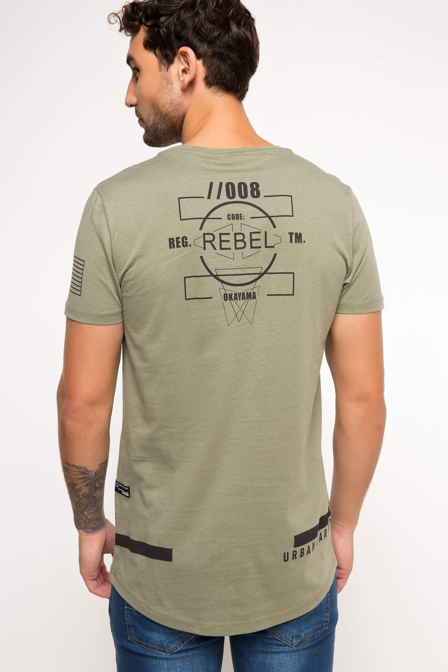 Defacto Man T-Shirt. 3