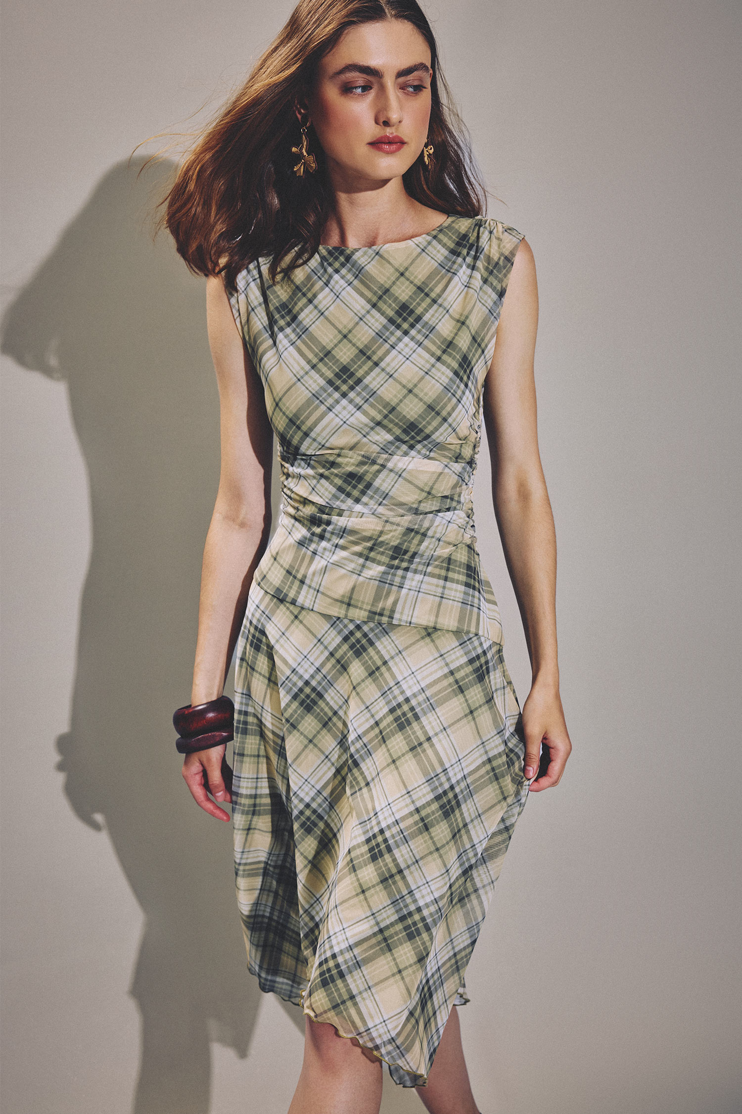 DeFacto Kareli Tül Kolsuz Mıdı Elbise görsel 3