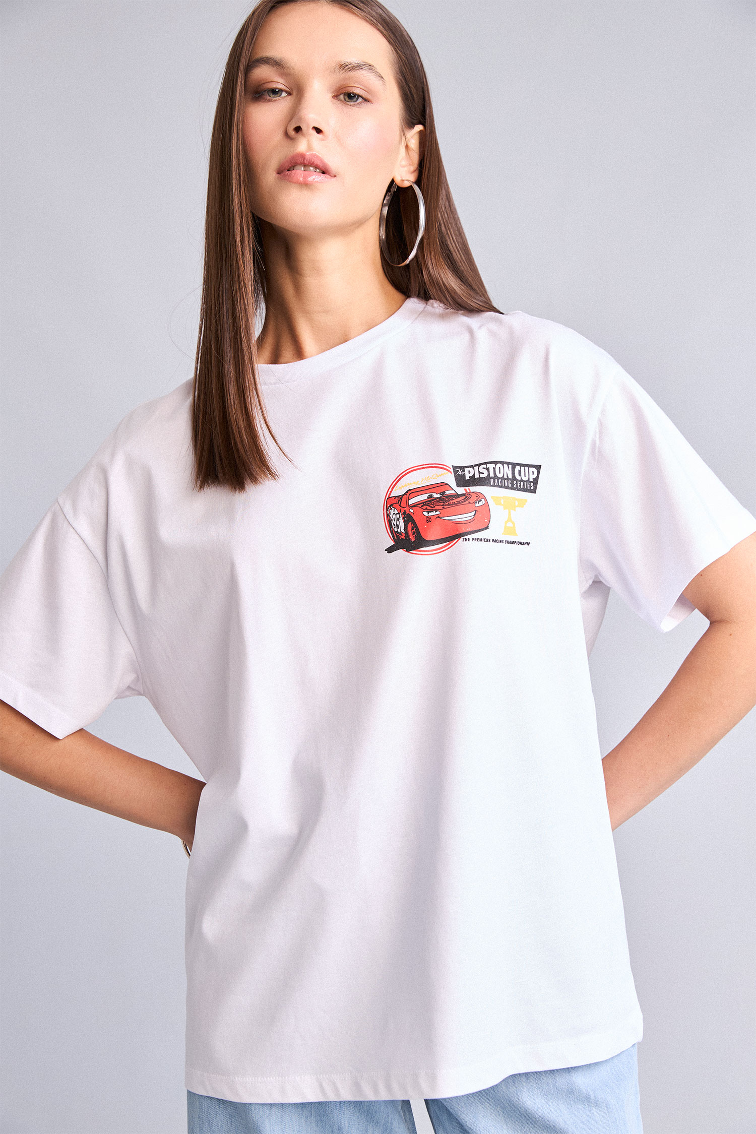 DeFacto %100 Pamuk Cars Oversıze Sırt Baskılı Tişört görsel 4