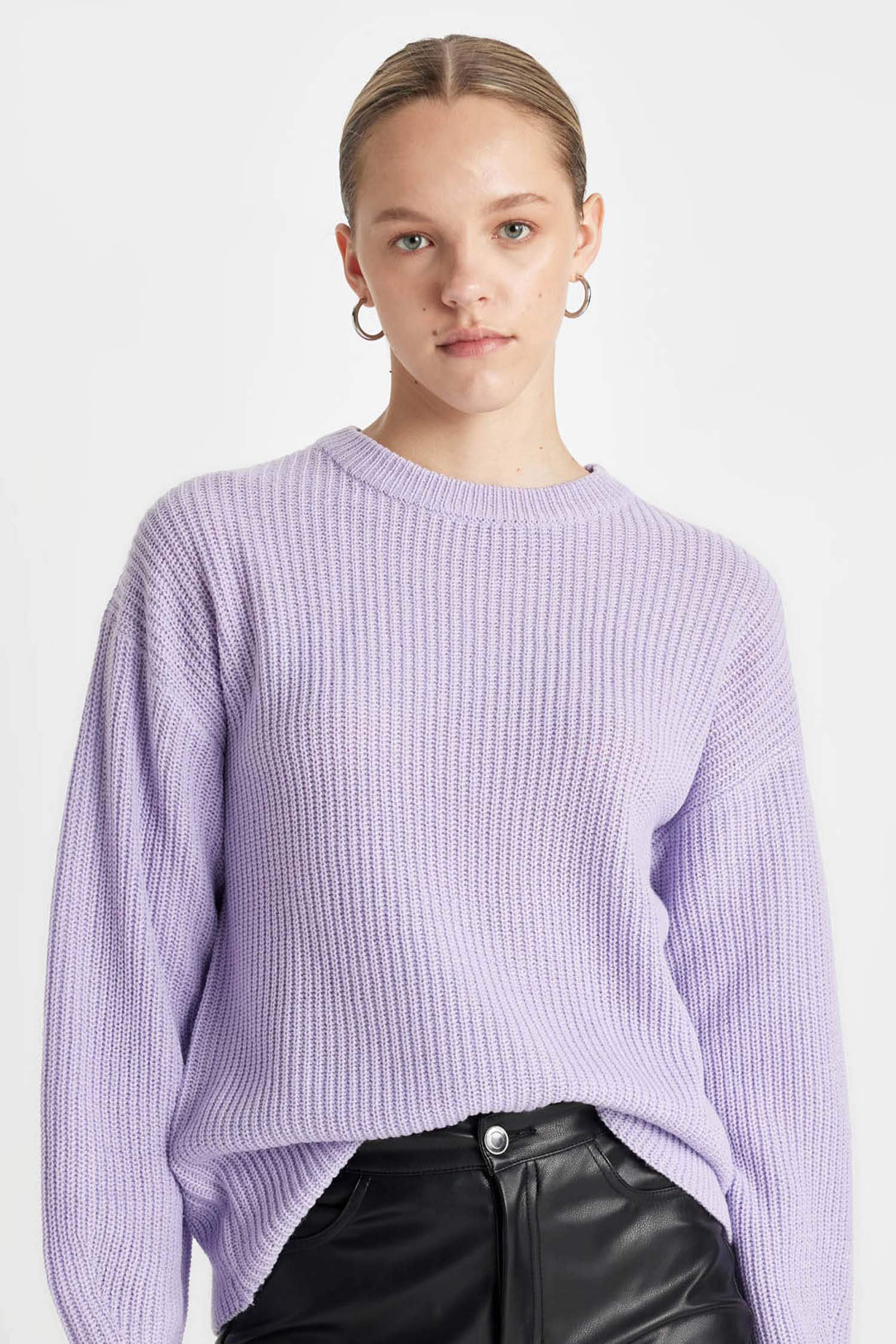 Regular Fit Bisiklet Yaka Selanik Kumaş Basic Düz Triko Kazak