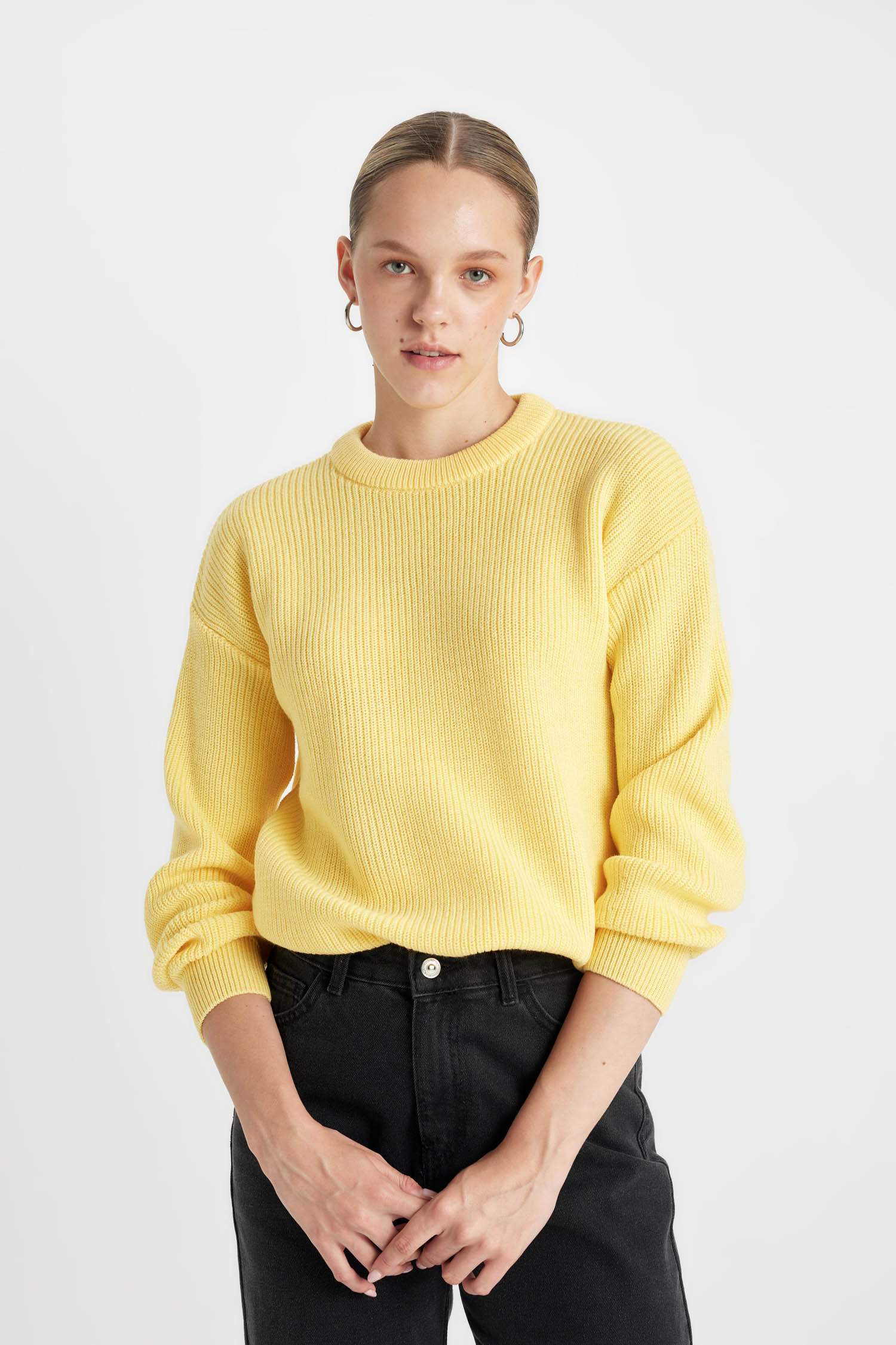 Regular Fit Bisiklet Yaka Selanik Kumaş Basic Düz Triko Kazak