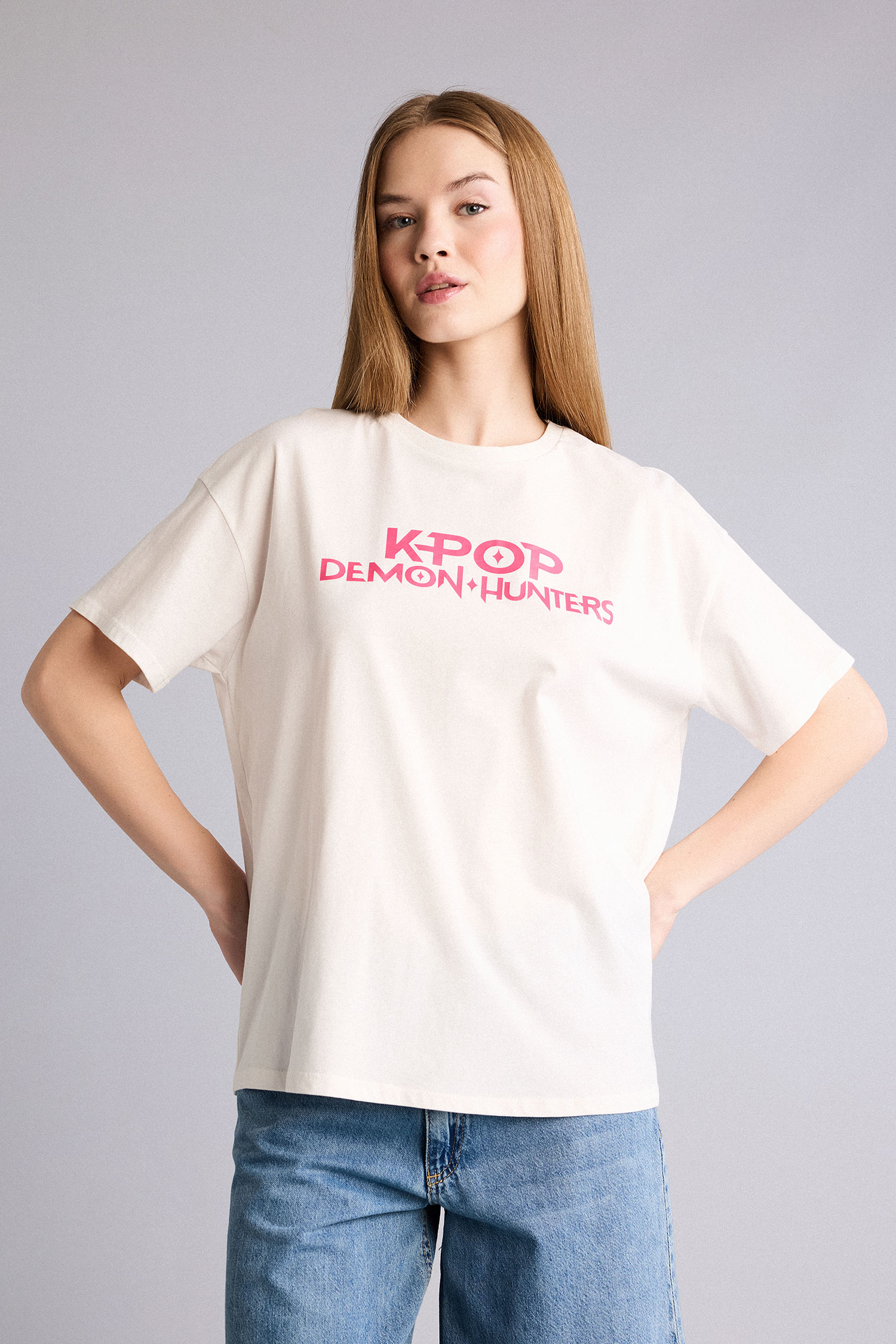 DeFacto %100 Pamuk Kpop - Demon Hunters Oversıze Bisiklet Yaka Baskılı Kısa Kollu Tişört görsel 3