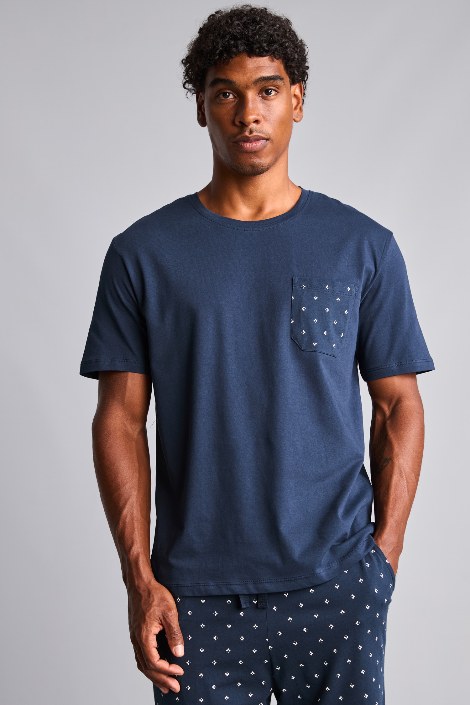 DeFacto %100 Pamuk New Regular Fit Şort Tişört 2'li Pijama Takımı görsel 3