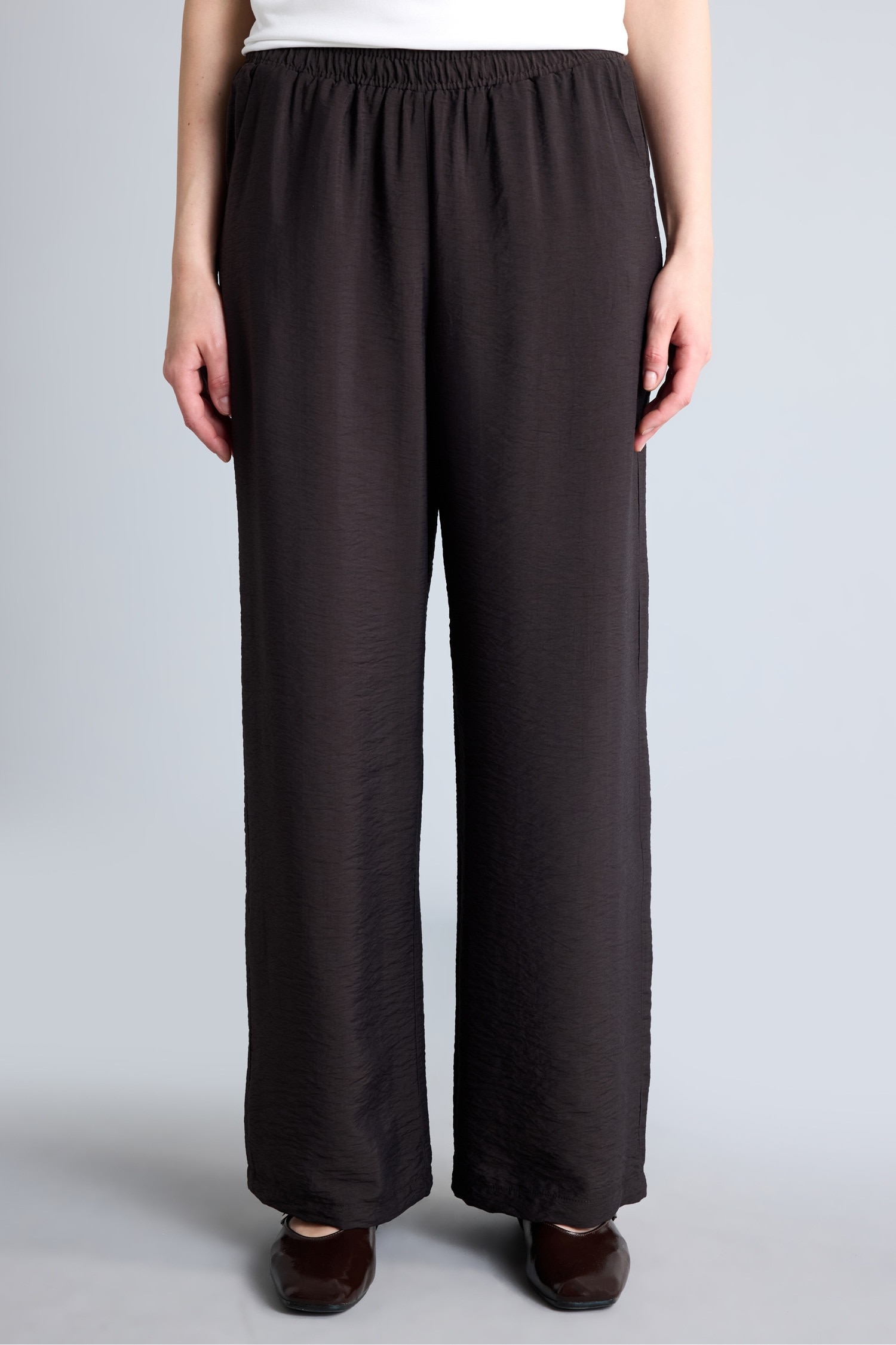 DeFacto Straight Fit Düz Paça Pantolon görsel 3