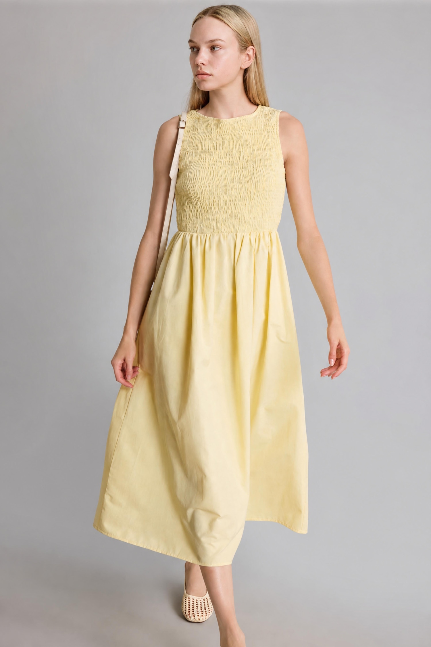 DeFacto Bisiklet Yaka Cotton Kolsuz Mıdı Elbise