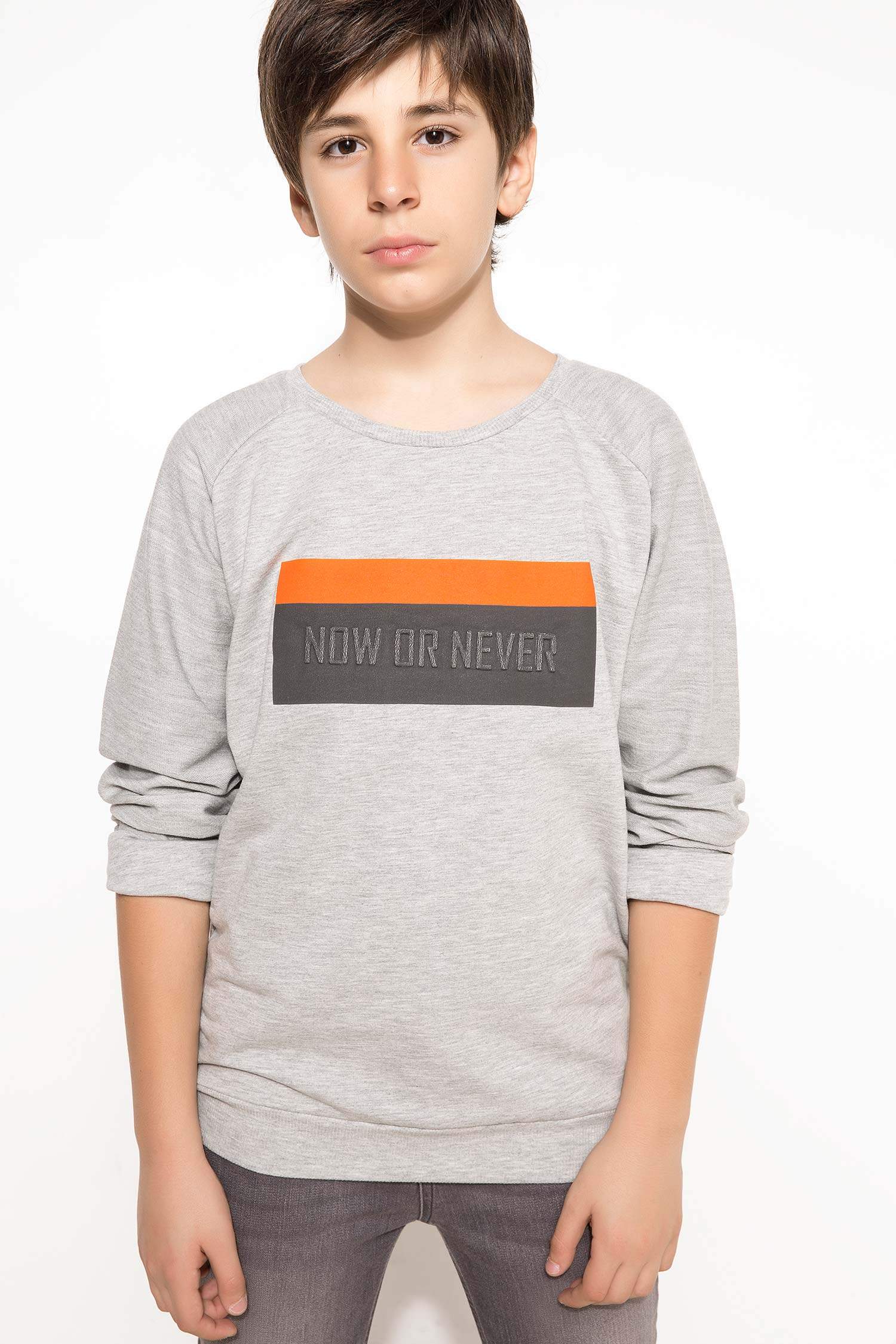 Defacto Uzun Kollu T-shirt. 1
