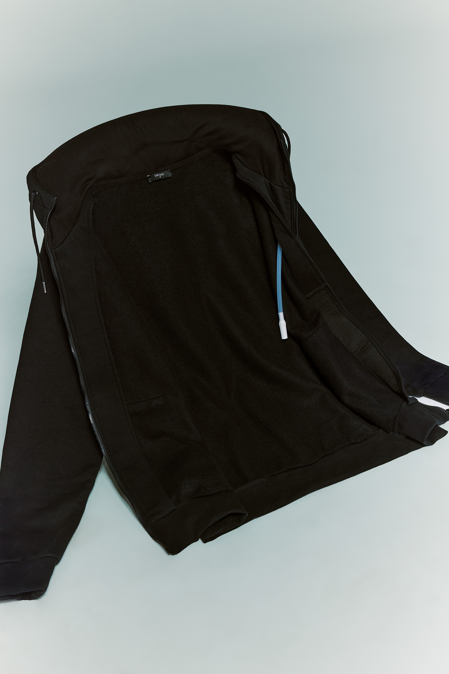 DeFacto Şişirilebilir Boyun Yastıklı Fermuarlı Sweatshirt görsel 8