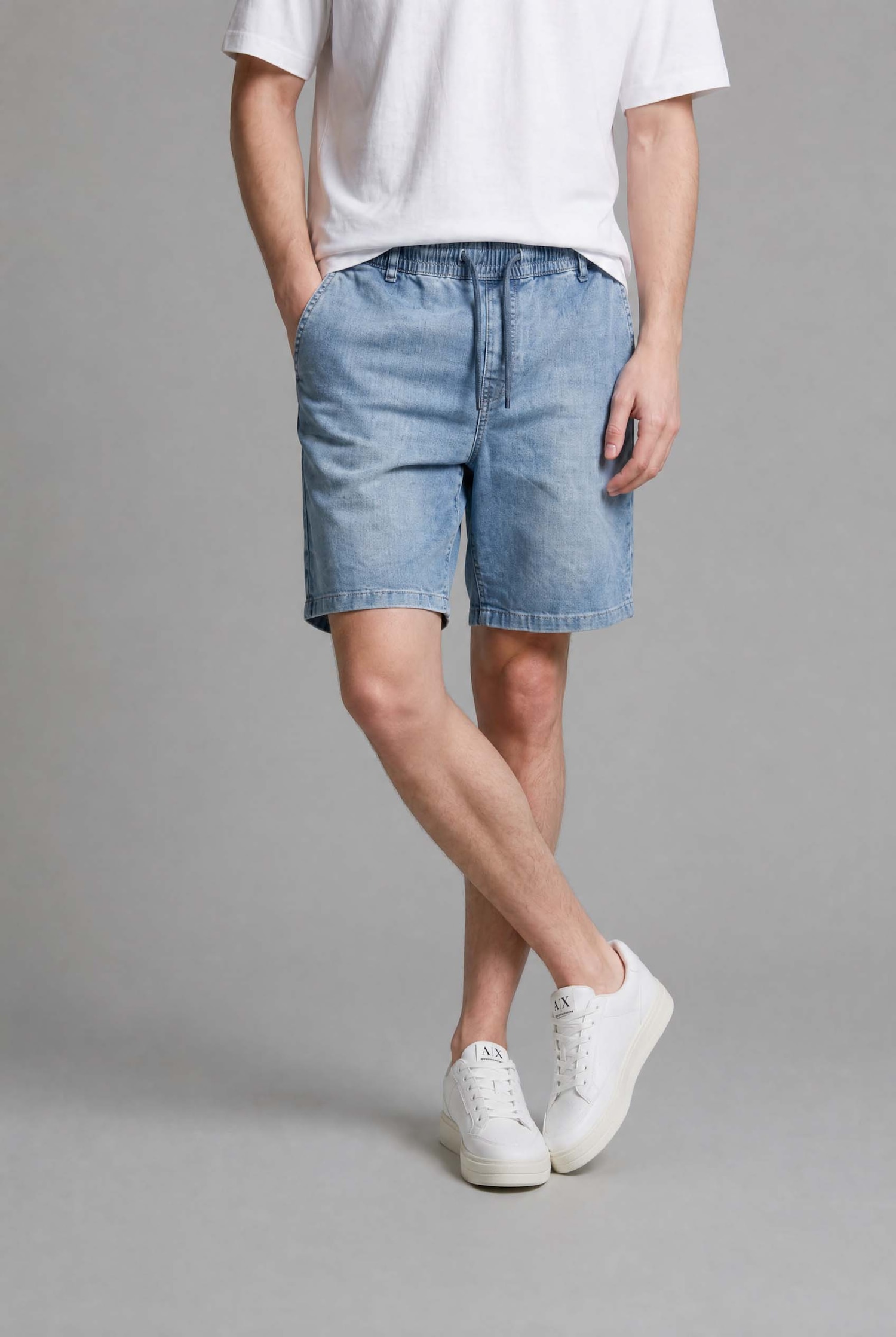 DeFacto Beli Lastikli Relax Fit Jean bermuda şort görsel 5