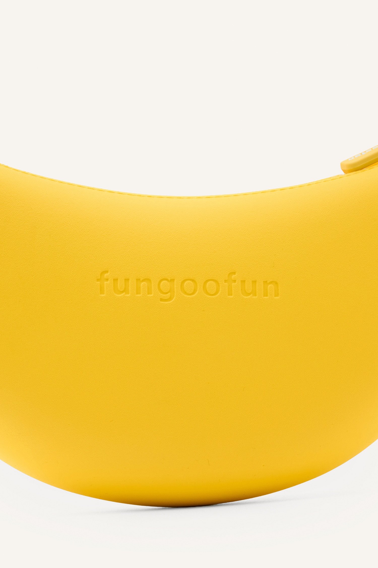 DeFacto Fungoofun x Defacto Kadın Sarı Omuz Çantası görsel 4