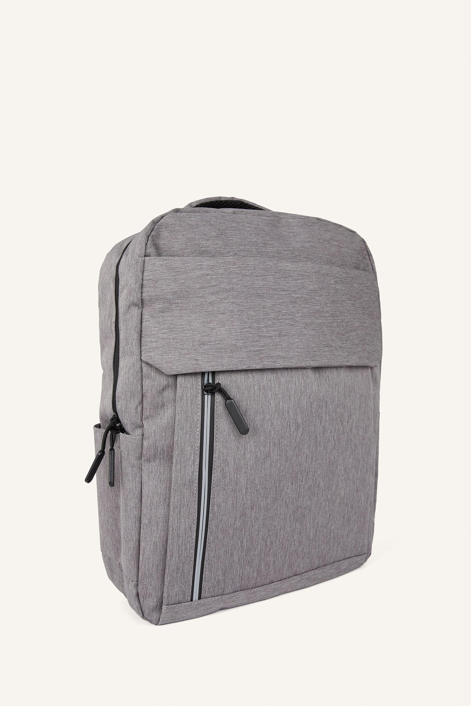DeFacto Dokulu Unisex Sırt Çantası görsel 2