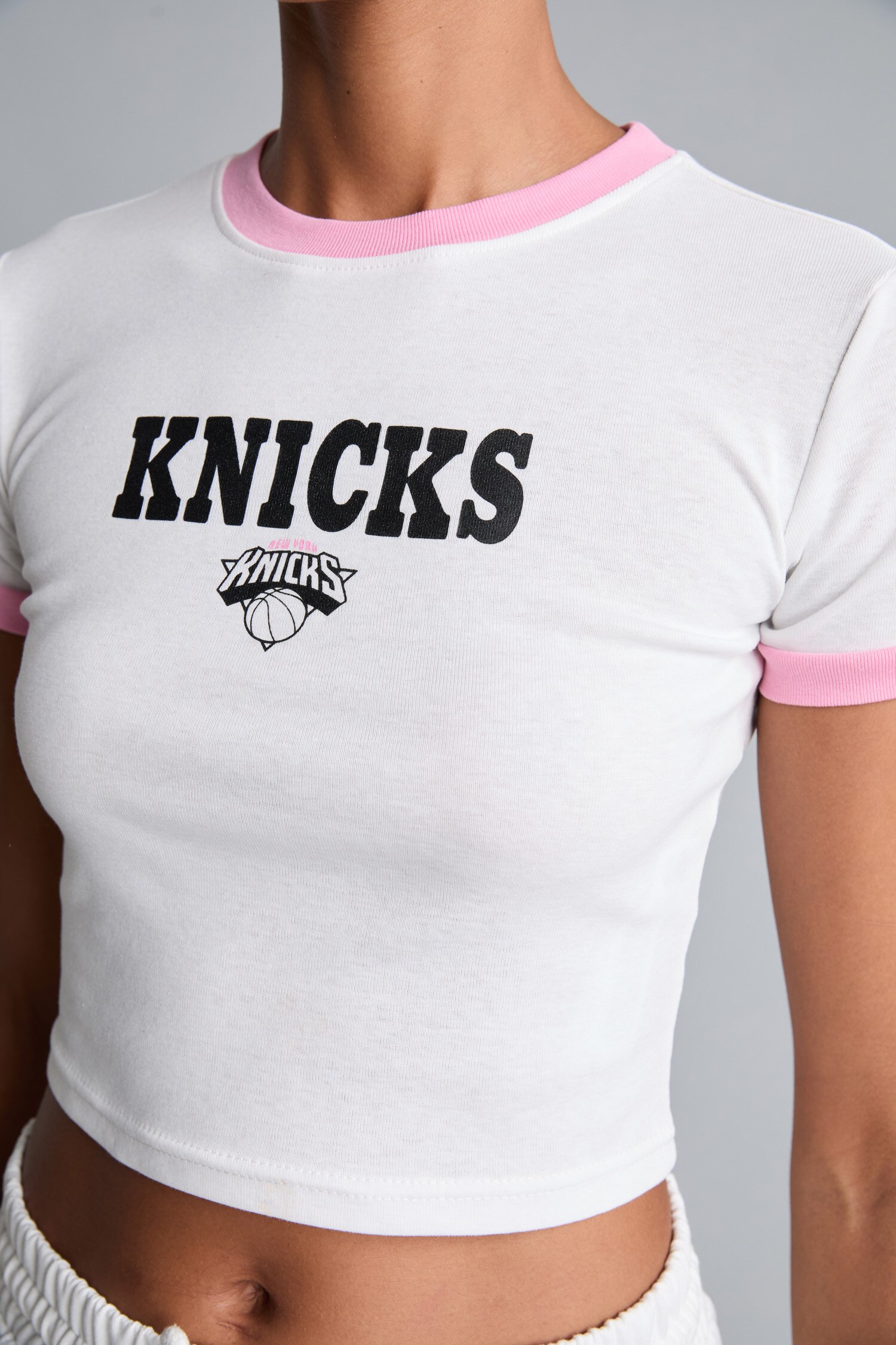 DeFacto NBA Lisanslı Slim Fit Kısa Kollu Ribana Tişört görsel 4