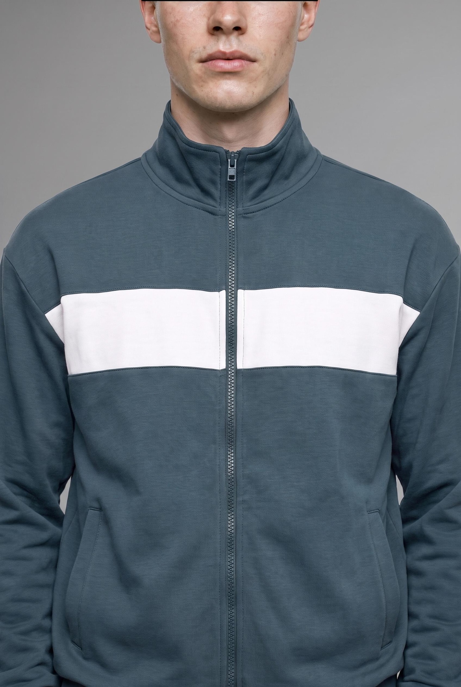 DeFacto Boxy Fit Fermuarlı Şeritli Sweatshirt Hırka görsel 4