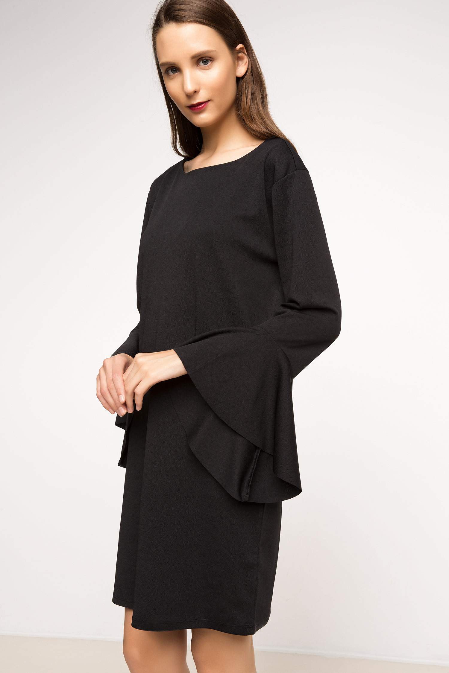 Defacto Kolları Volanlı Elbise. 1