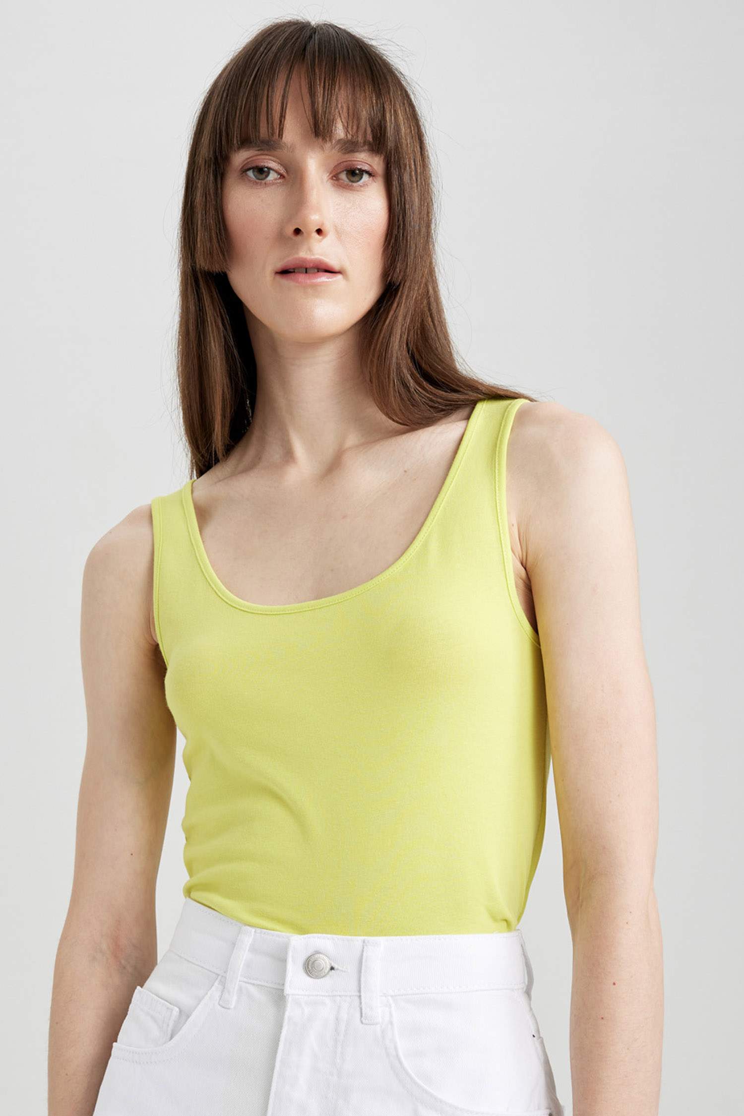 كيمونه سليم فيت بياخة مستديرة