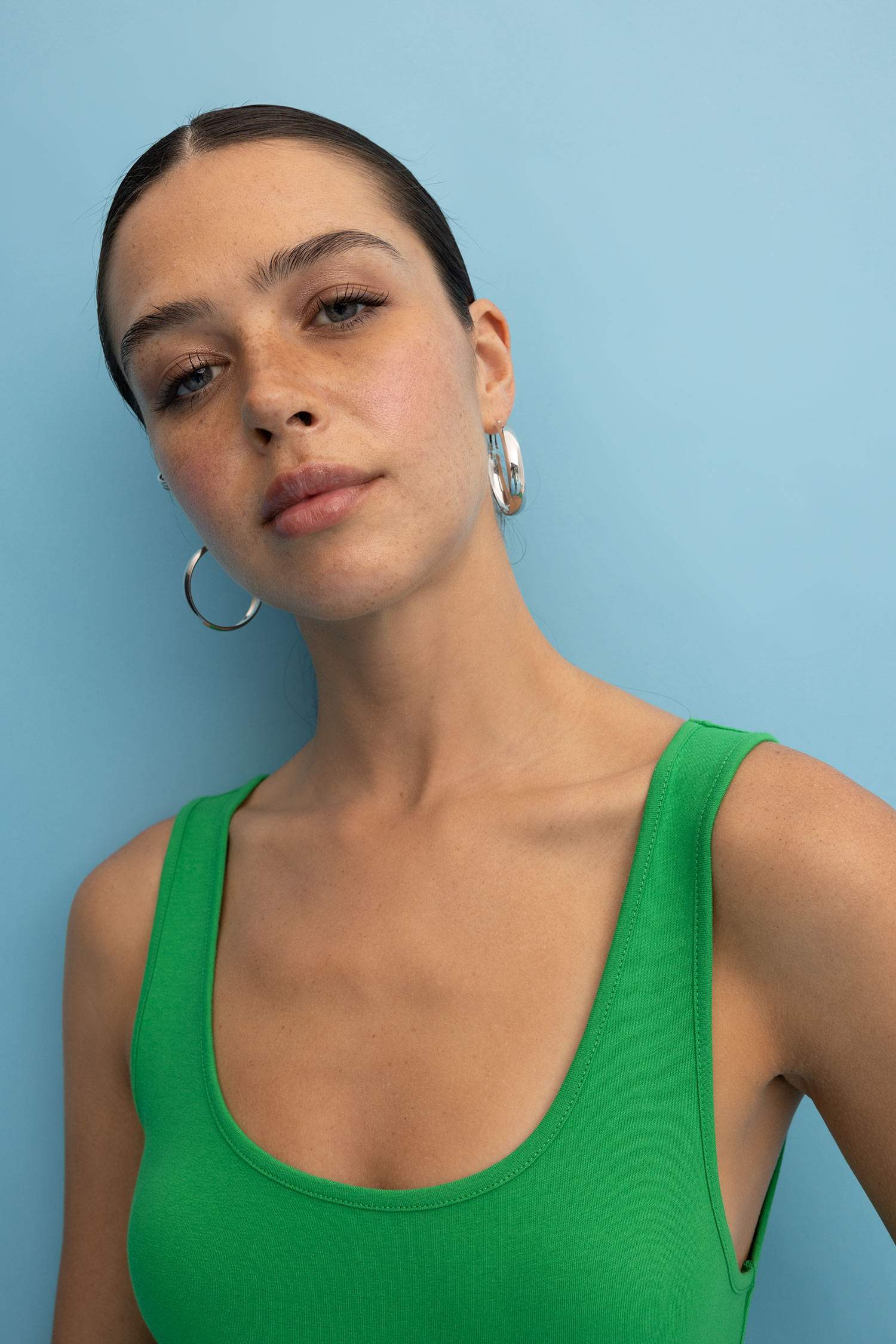 Slim Fit Dar Kesim U Yaka Basic Düz Atlet