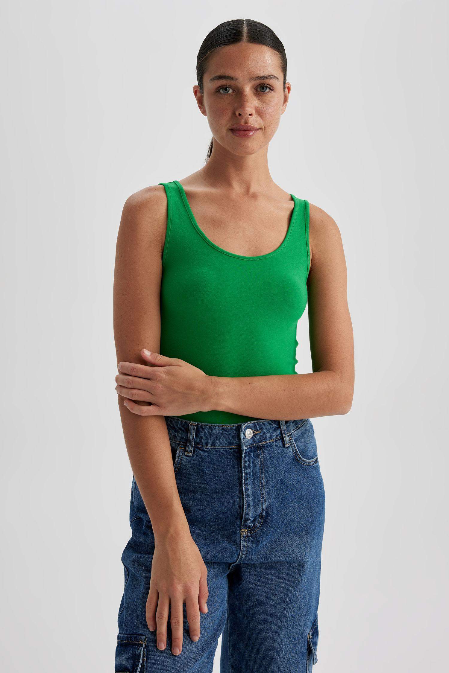 Slim Fit Dar Kesim U Yaka Basic Düz Atlet