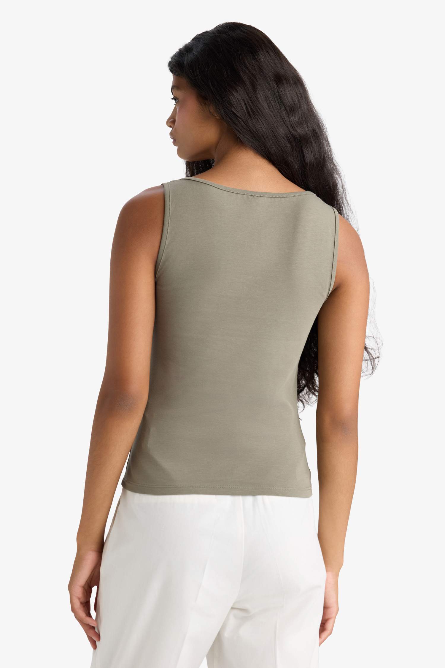 Slim Fit Dar Kesim Basic Düz Yuvarlak Yaka Atlet