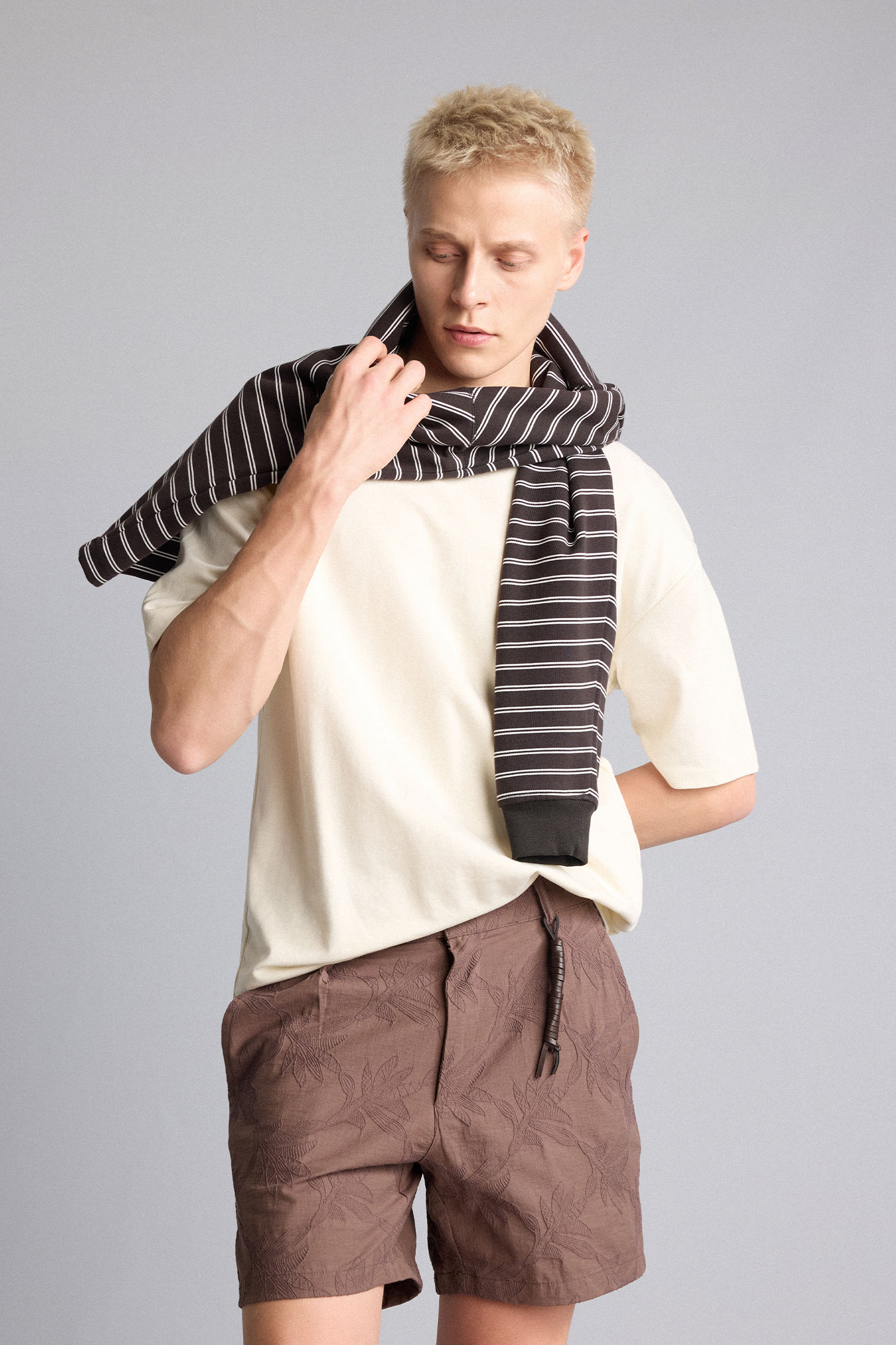 DeFacto Relaxed Fit Bermuda Şort görsel 3
