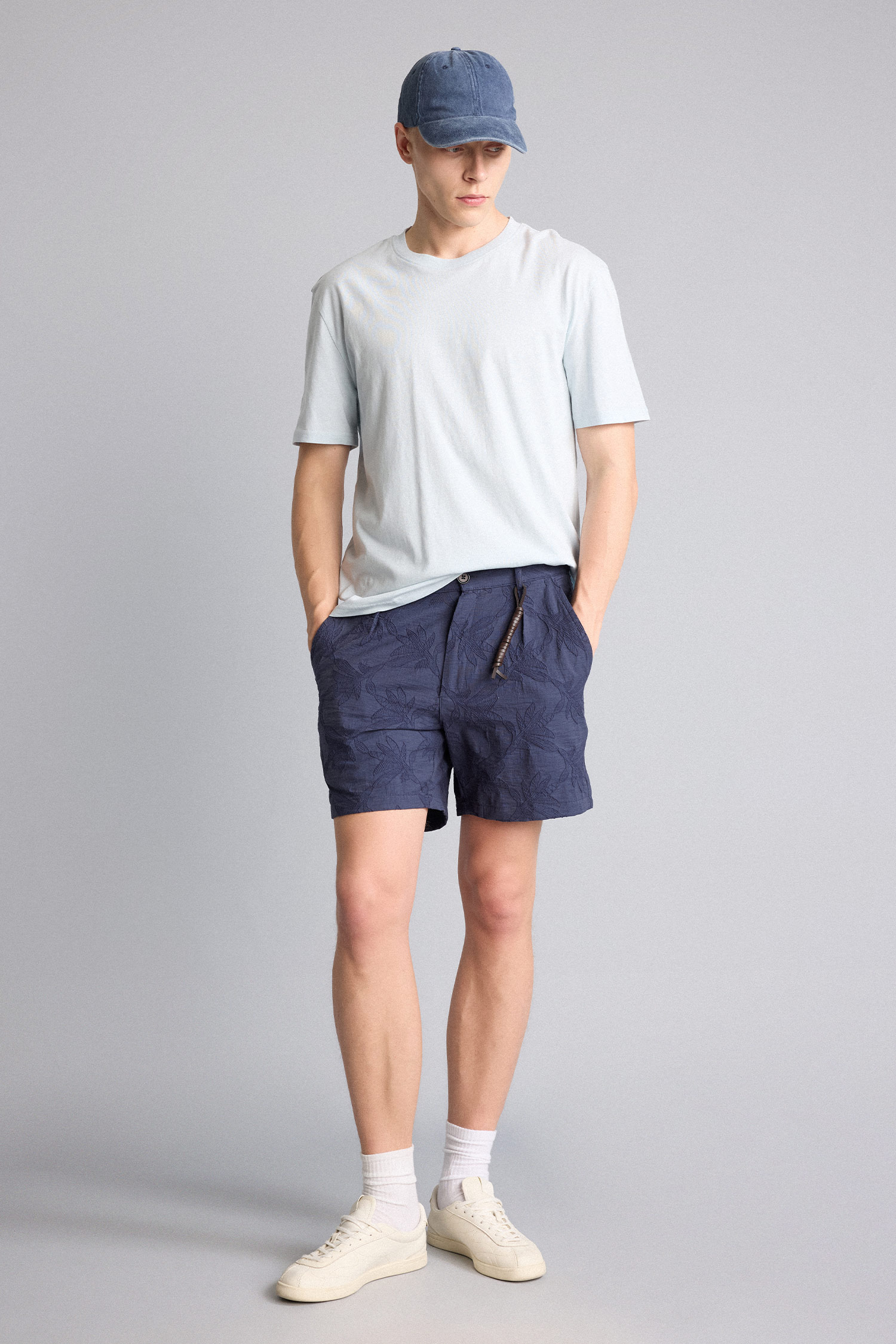 DeFacto Relaxed Fit Bermuda Şort görsel 2