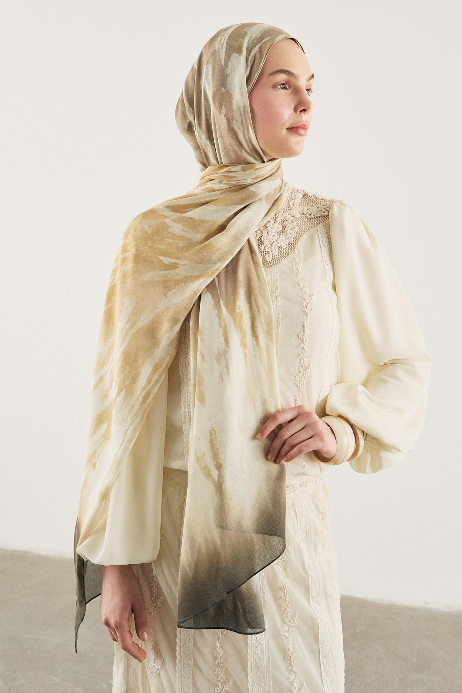 DeFacto Fresh Scarfs X DeFacto Earthy Batik Keten Karışımlı Şal görsel 3