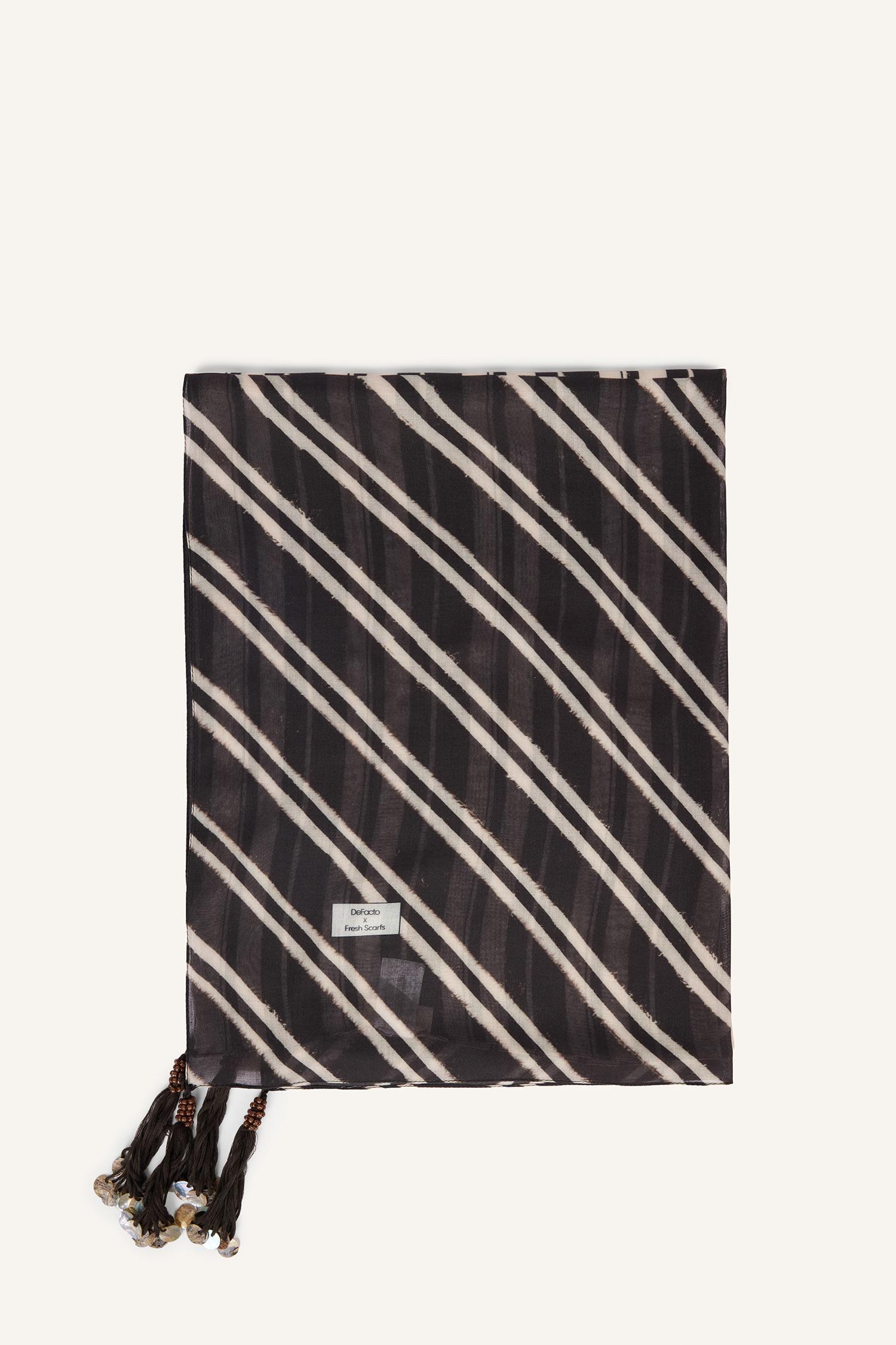 DeFacto Fresh Scarfs X DeFacto Summer Blocks Bej Viskon Püsküllü Şal görsel 7