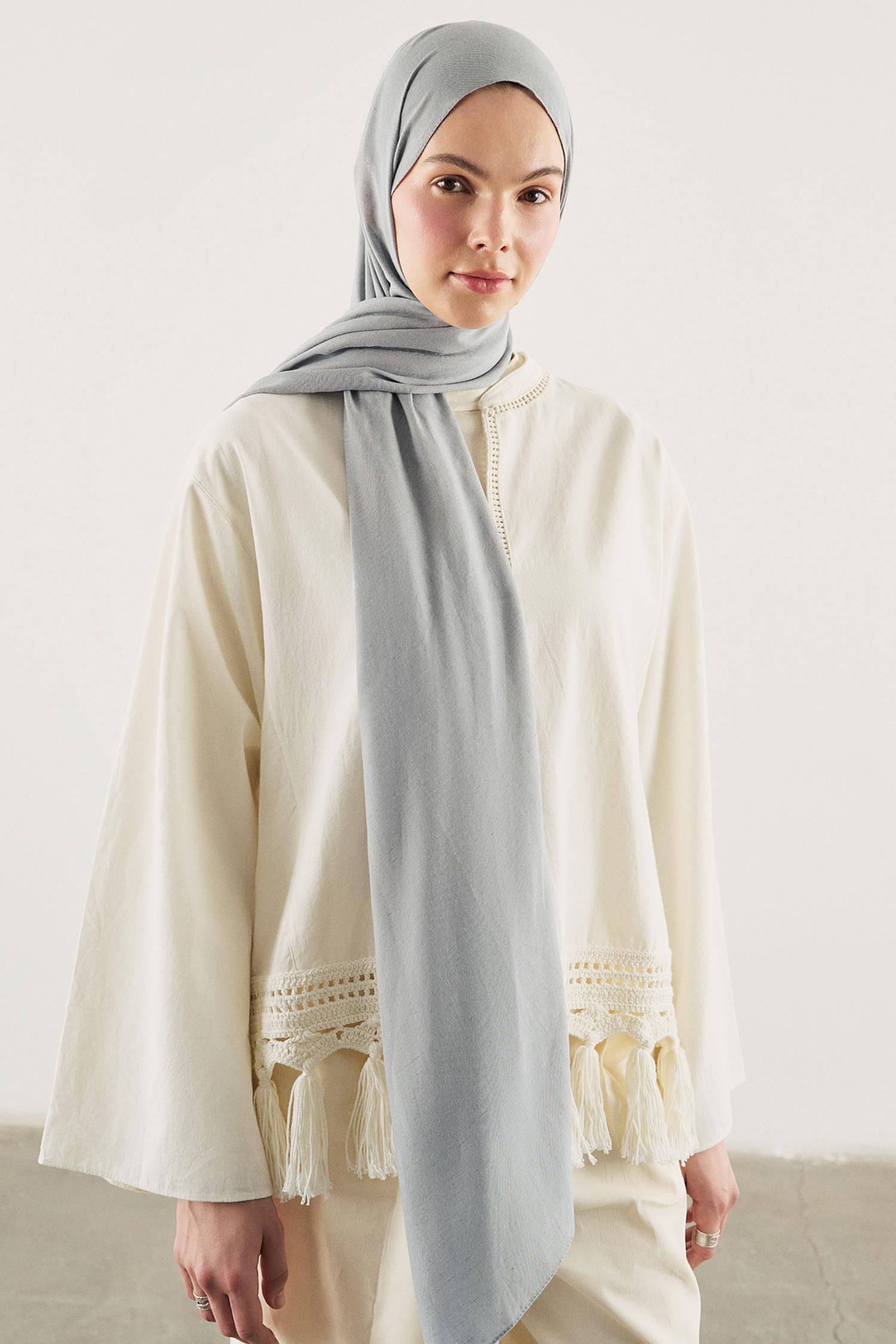 DeFacto Fresh Scarfs X DeFacto Premium Buz Grisi Keten Şal görsel 3