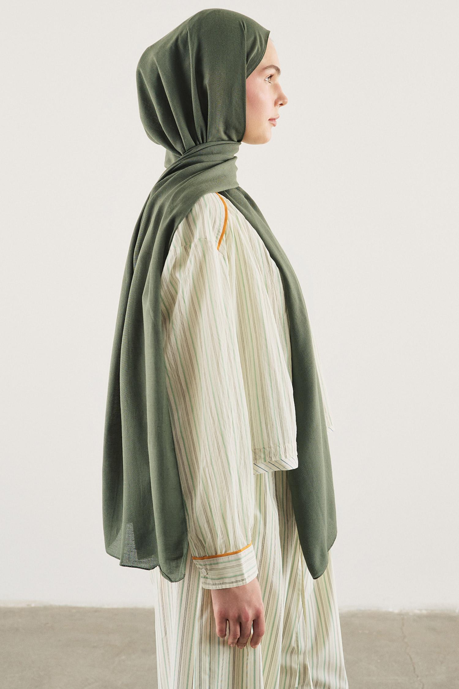 DeFacto Fresh Scarfs X DeFacto Premium Haki Keten Şal görsel 5