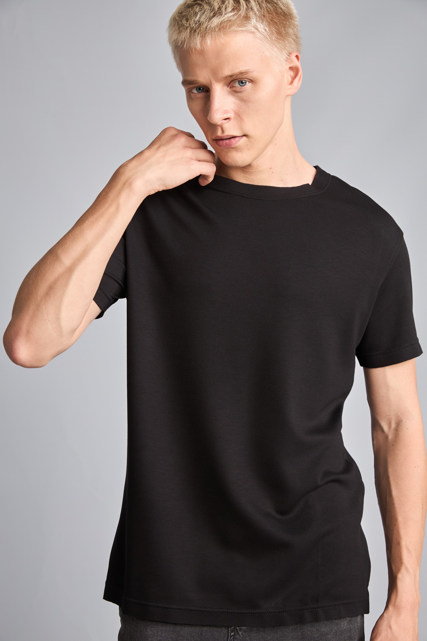 DeFacto Boxy Fit Kısa Kollu Basic Tişört