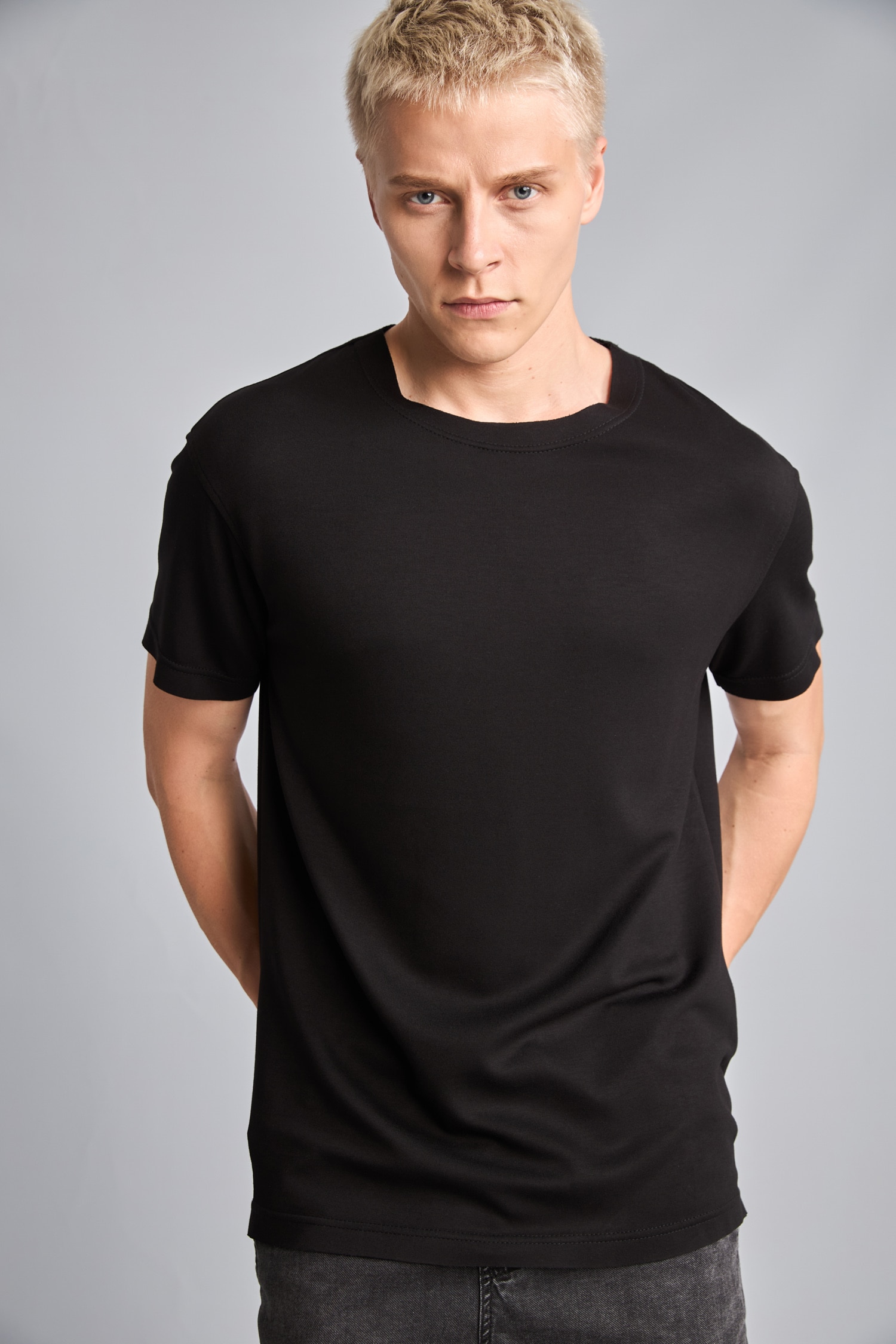 DeFacto Boxy Fit Kısa Kollu Basic Tişört görsel 3