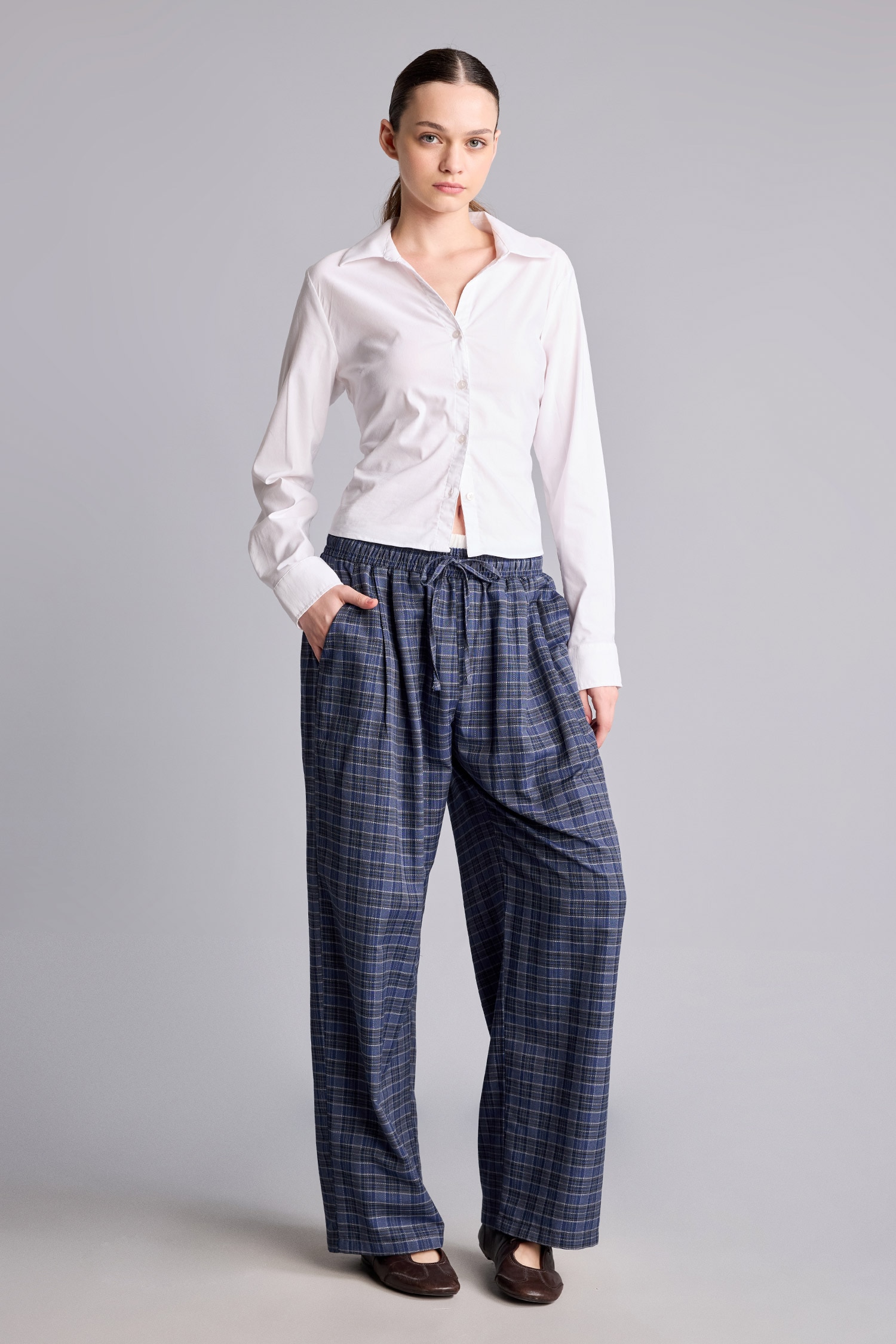 DeFacto Ekoseli Wide Leg Pantolon görsel 2