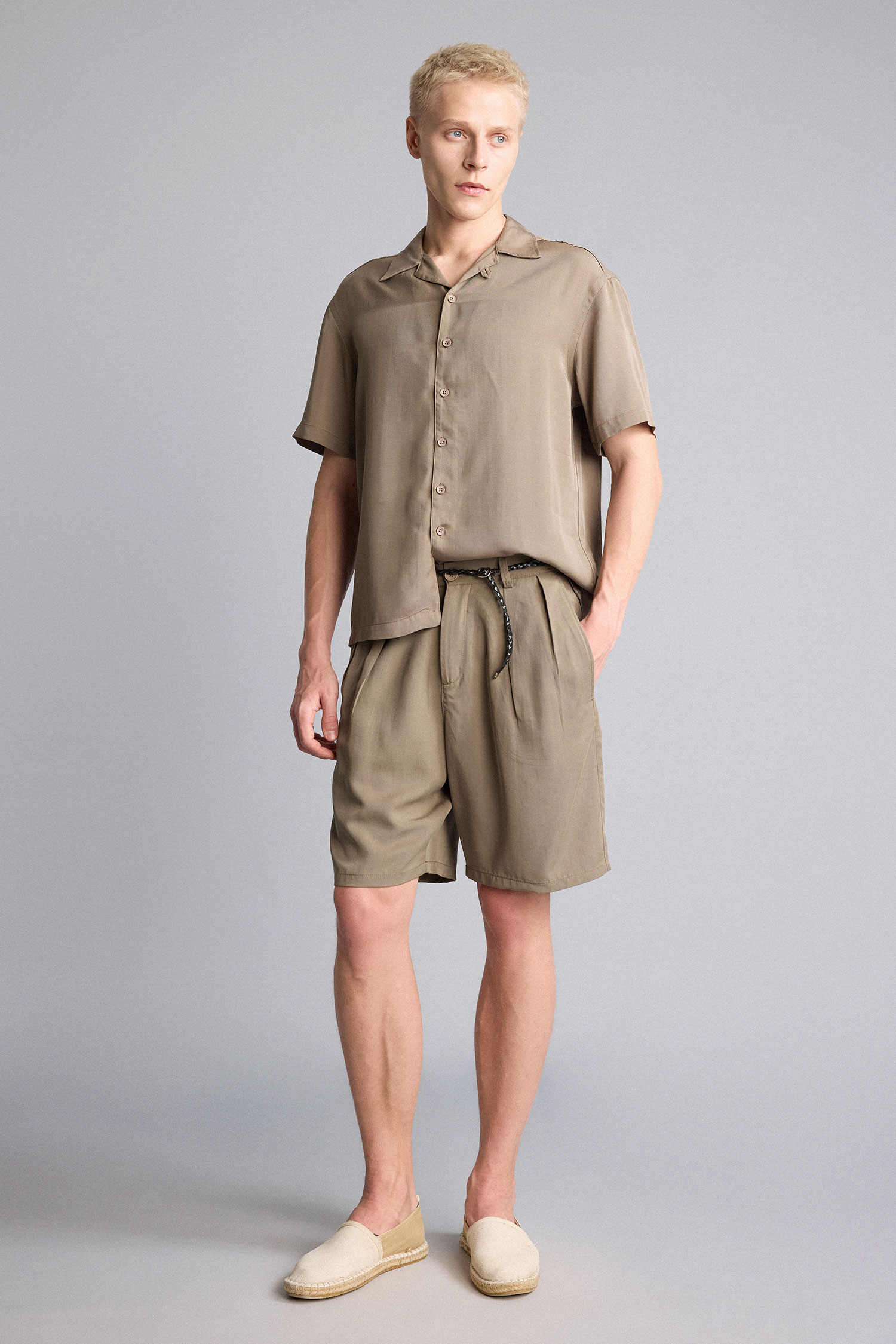 DeFacto Baggy Fit Bermuda Şort görsel 2