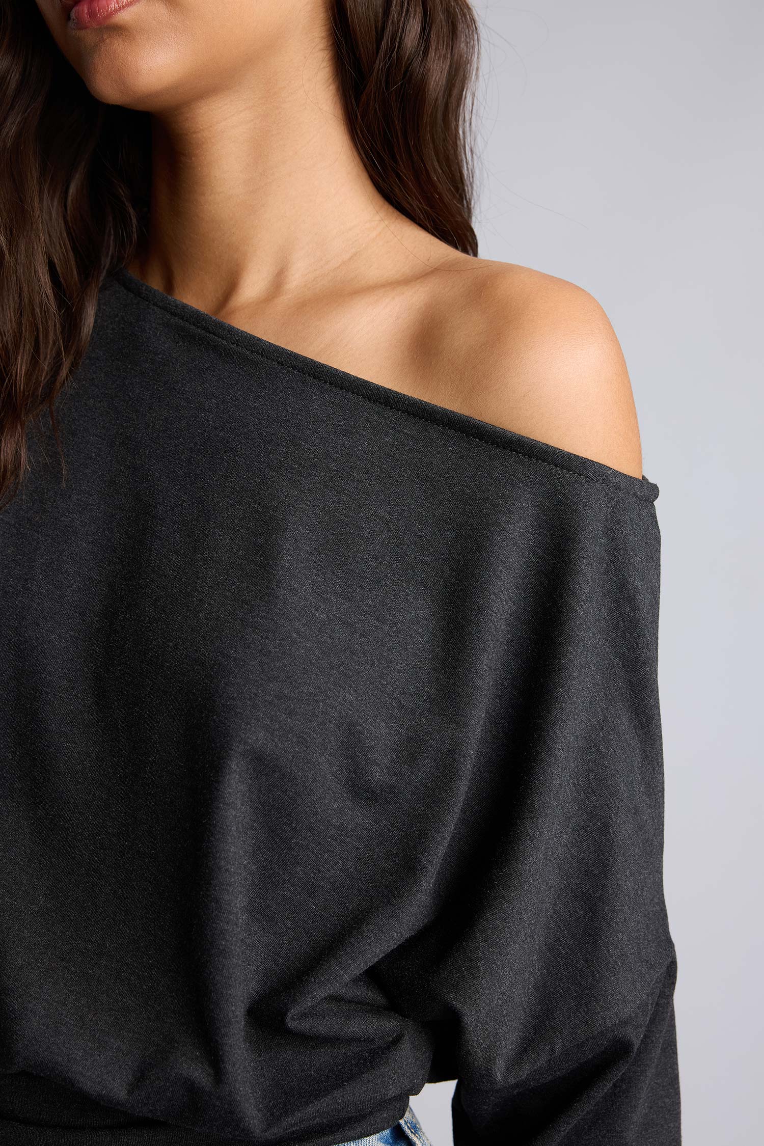 DeFacto Loose Fit Düşük Omuzlu Basic Tişört görsel 4