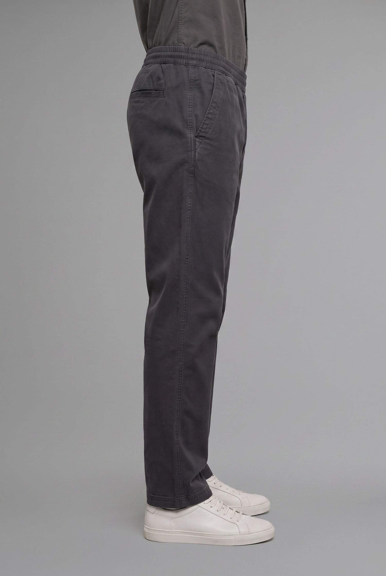 DeFacto Ultra Yumuşak Regular Fit Klasik Pantolon görsel 3