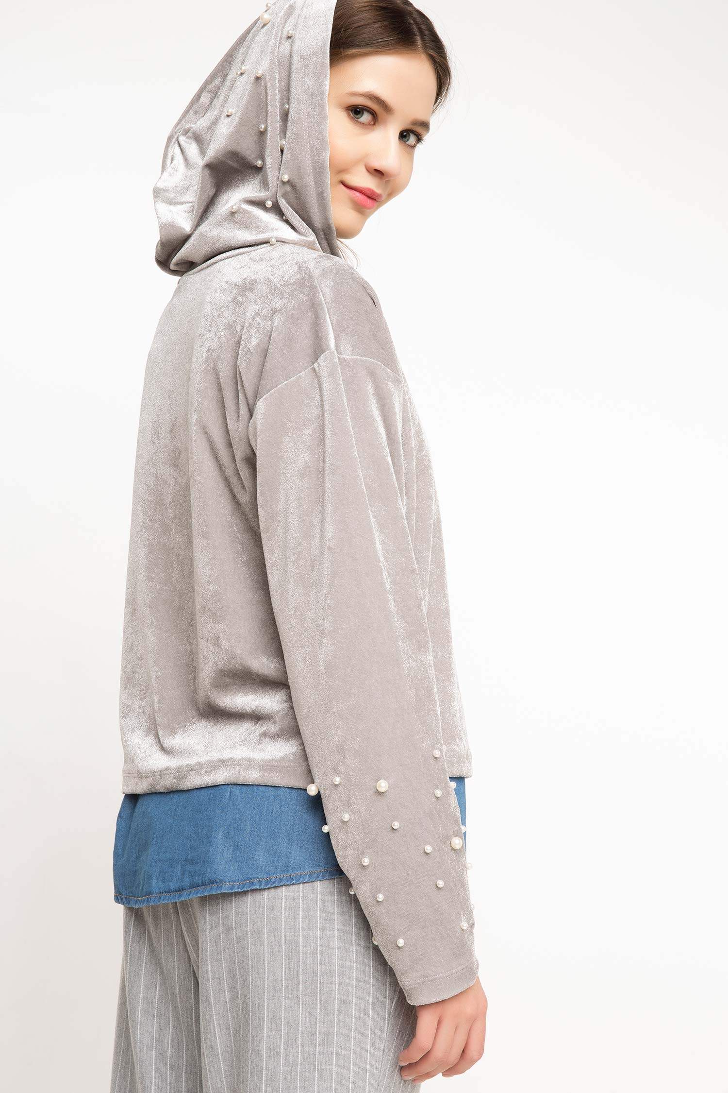Defacto Kadife Kapüşonlu Sweatshirt. 3