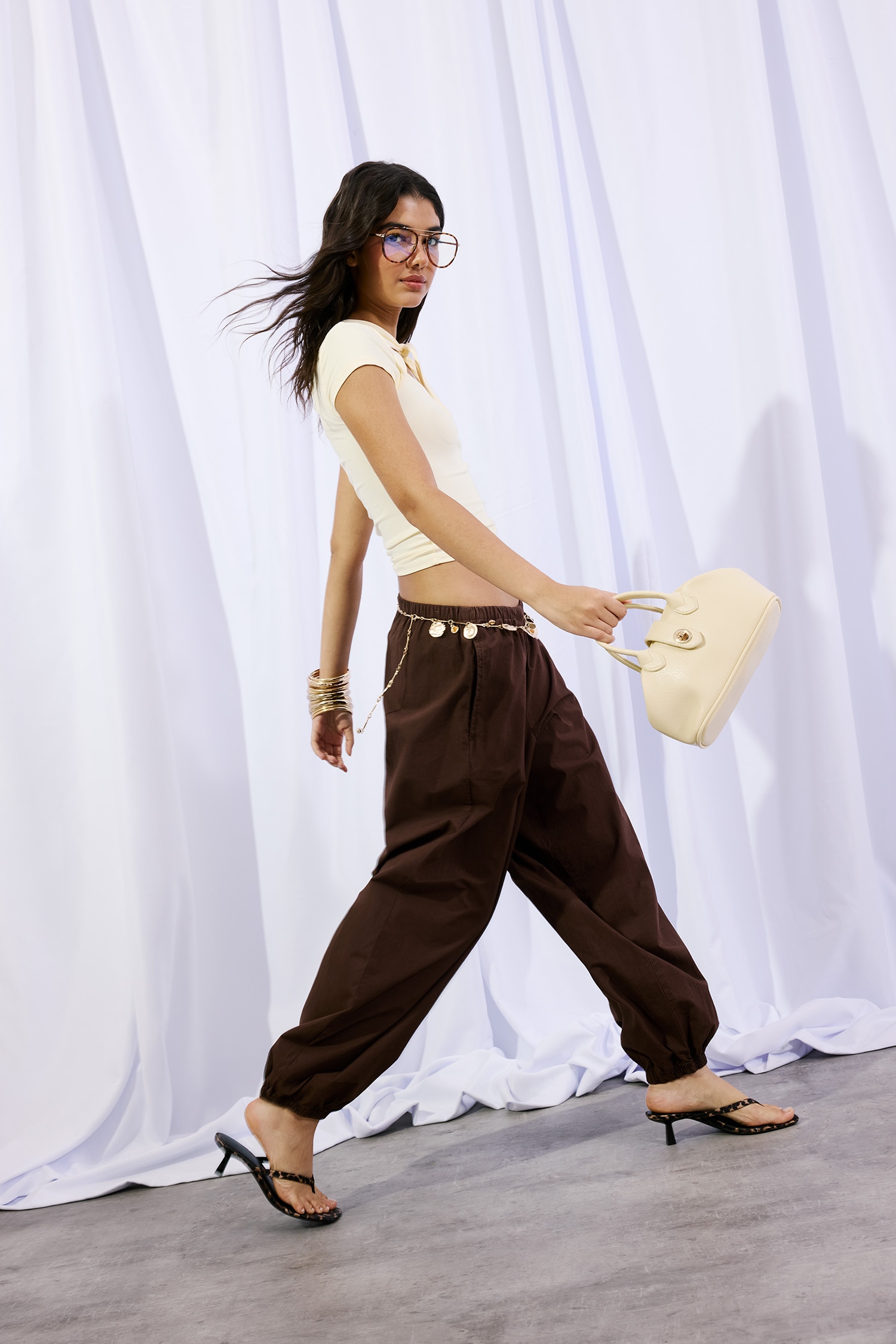 DeFacto %100 Pamuk Balloon Fit Poplin Pantolon görsel 3