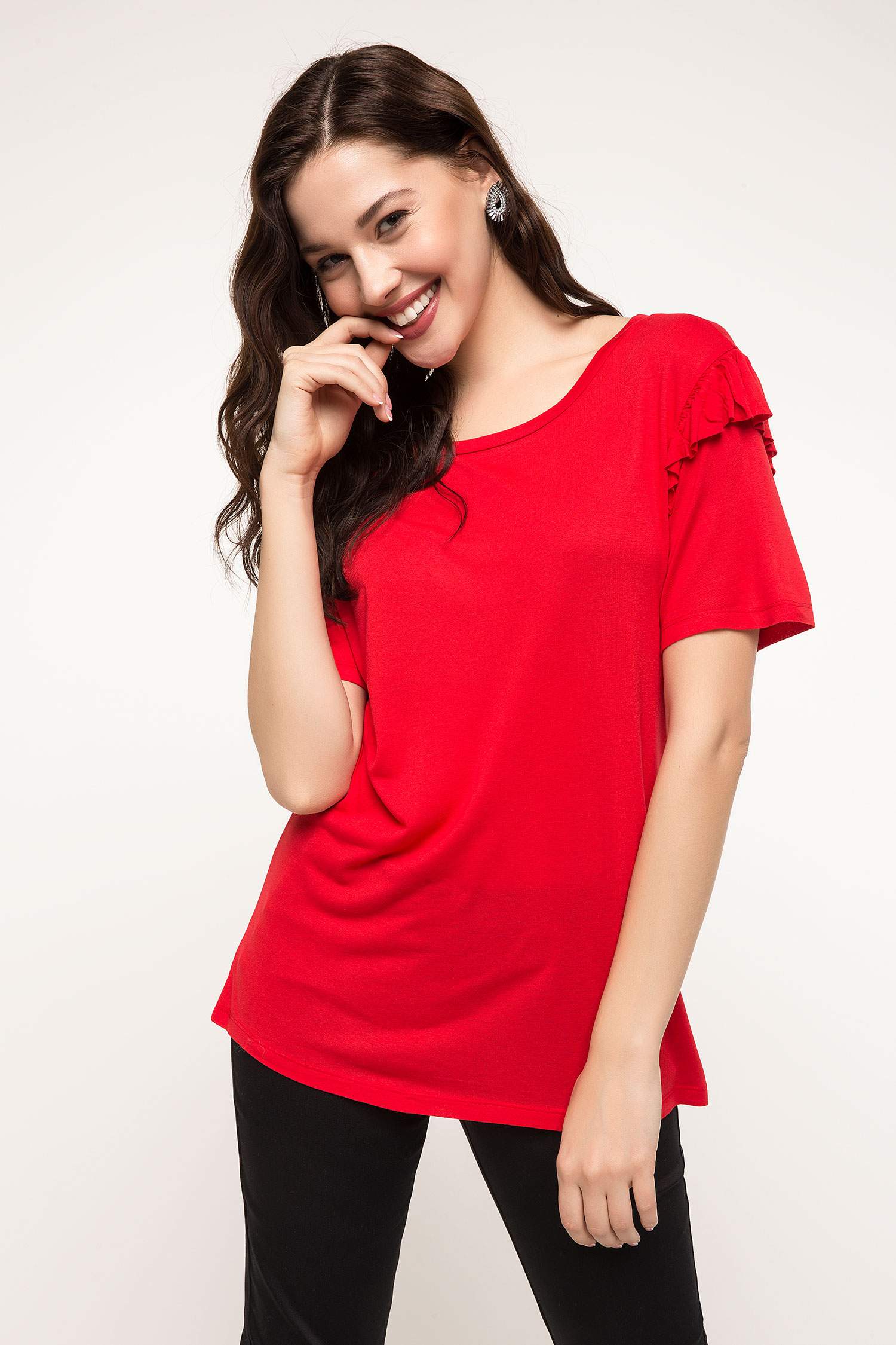 Defacto Kolları Fırfır Detaylı T-shirt. 3