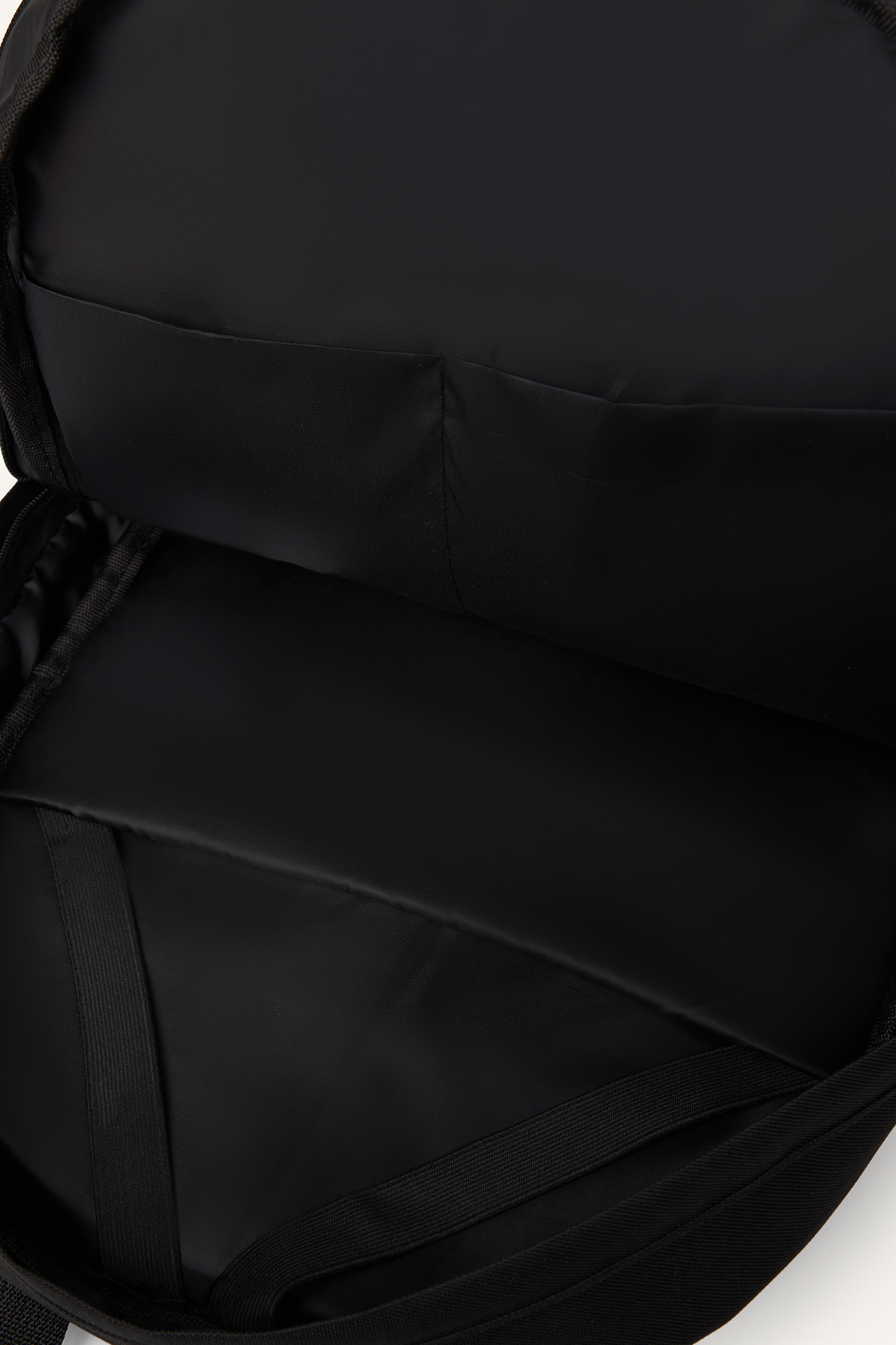 DeFacto Su Geçirmez Unisex Sırt Çantası görsel 4