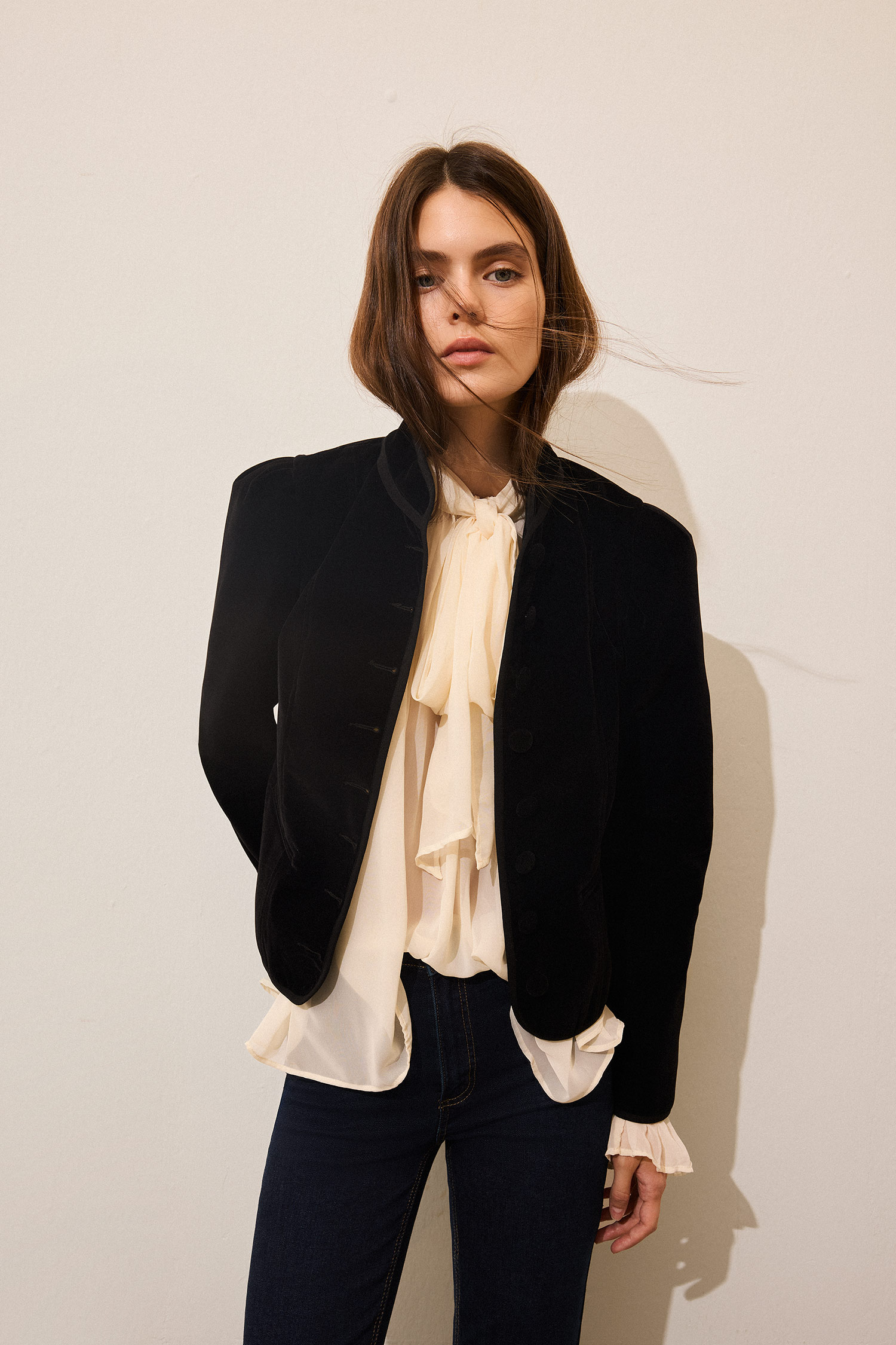 DeFacto Düğmeli Fitted Kadife Blazer Ceket
