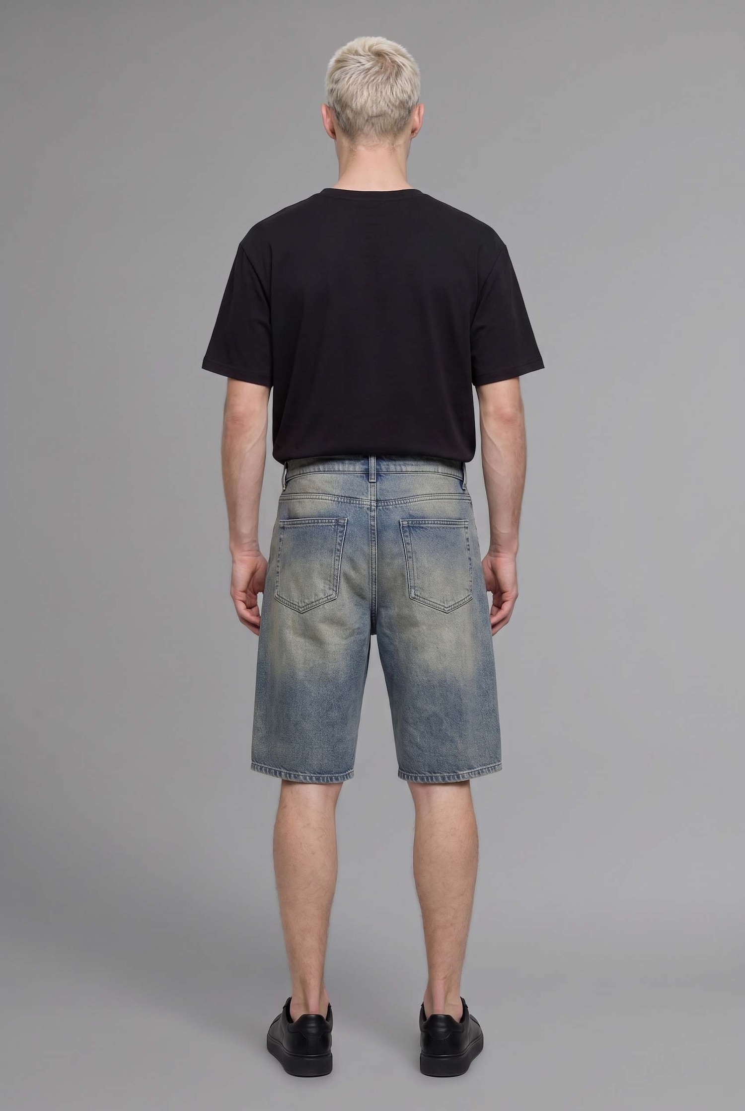 DeFacto %100 Pamuk Baggy Fit Denim Şort görsel 4