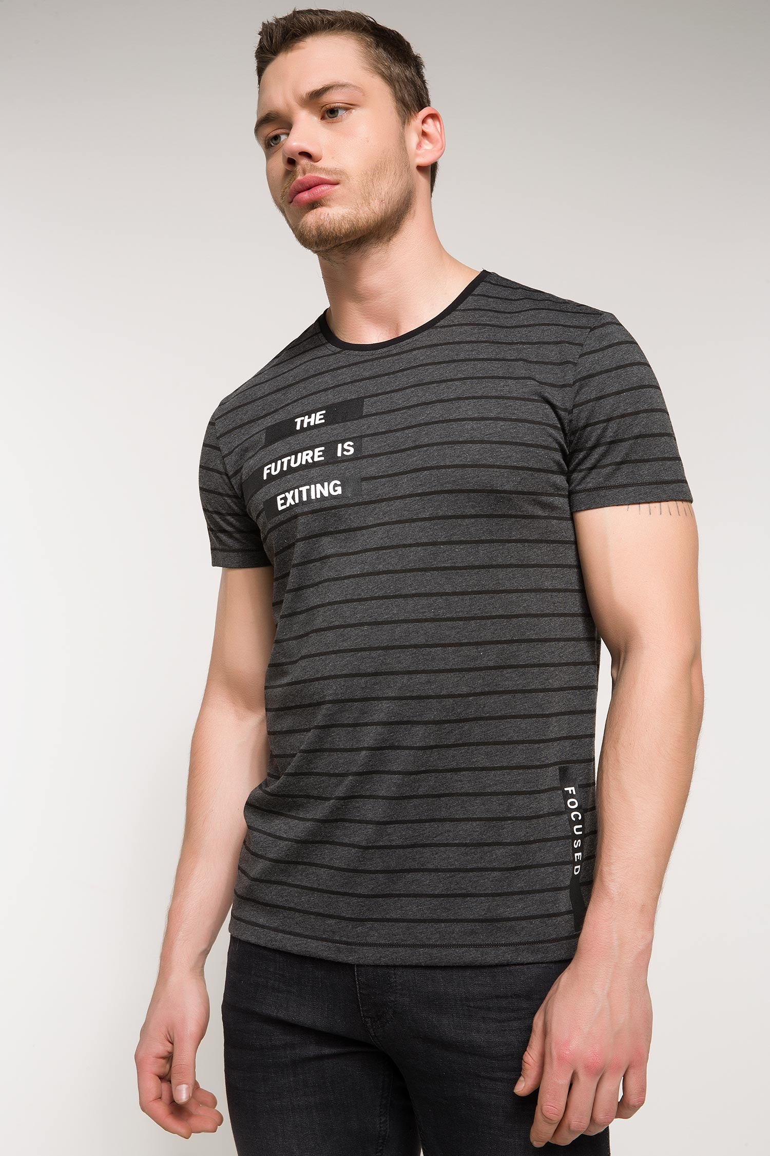 Defacto Slogan Baskılı T-shirt. 1