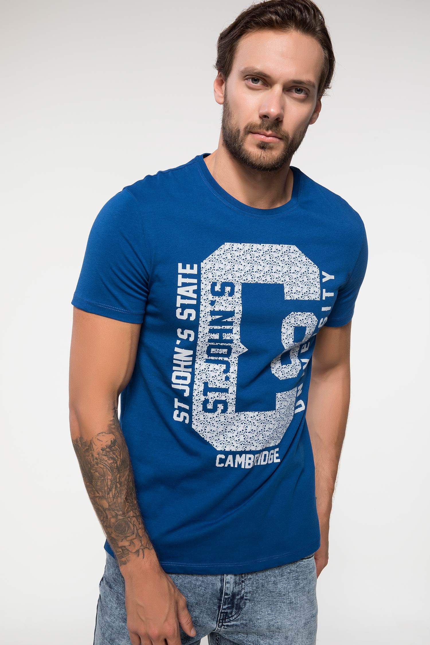 Defacto Baskılı Slim Fit T-shirt. 1