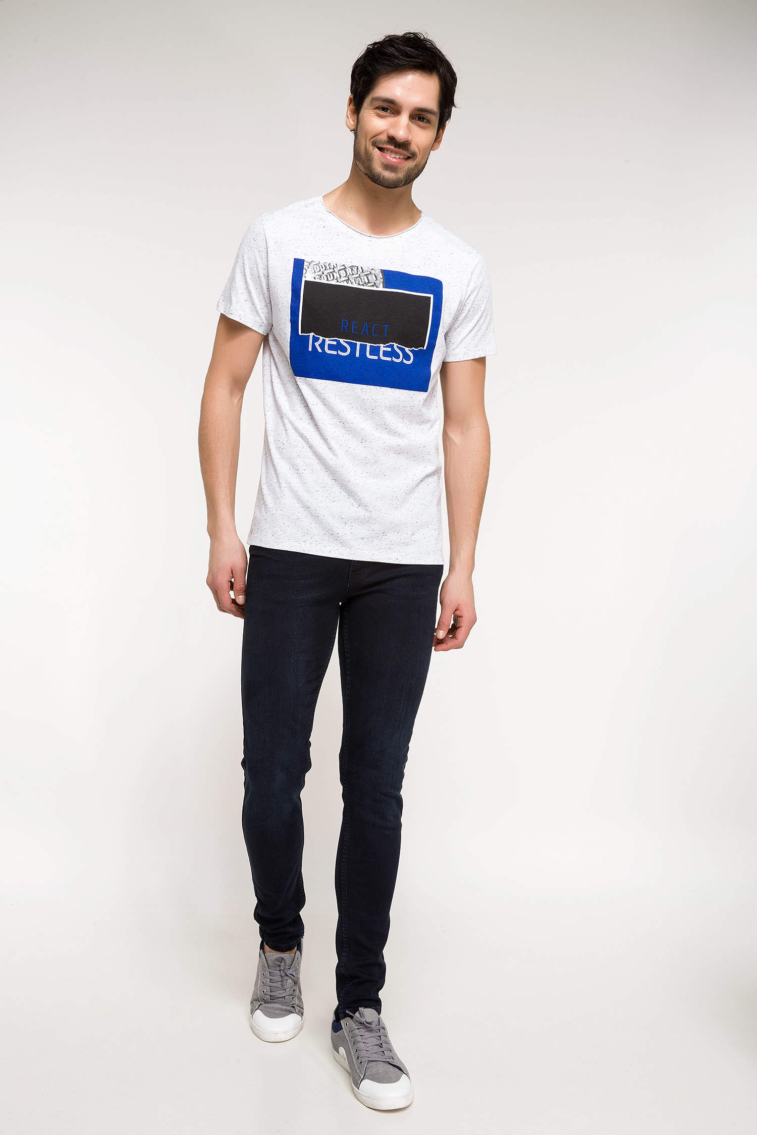 Defacto Slim Fit Sıfır Yaka T-shirt. 2