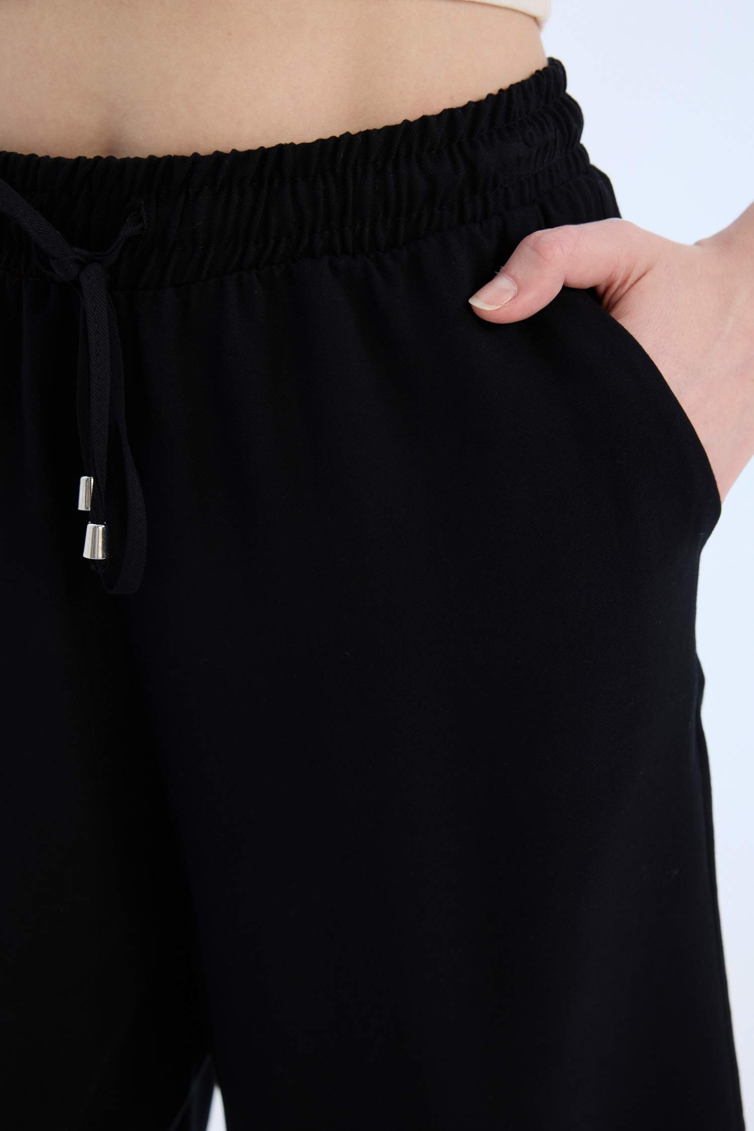 Yüksek Bel Kısa Paça Belmando Şort