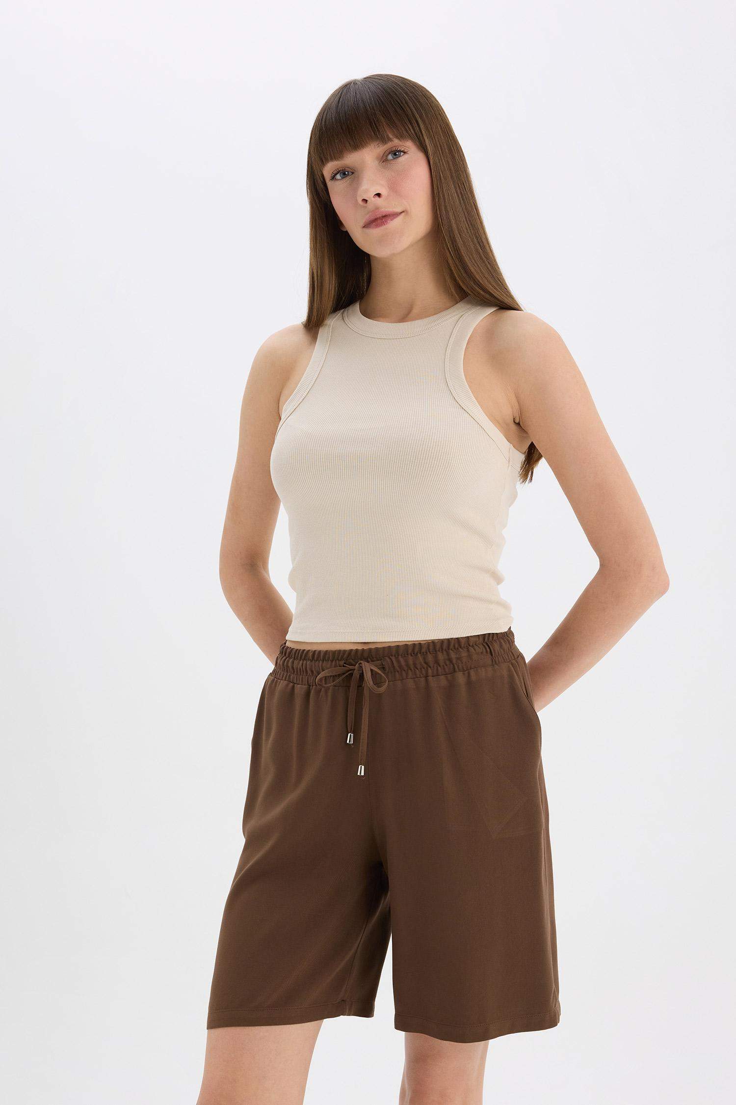 Yüksek Bel Kısa Paça Belmando Şort