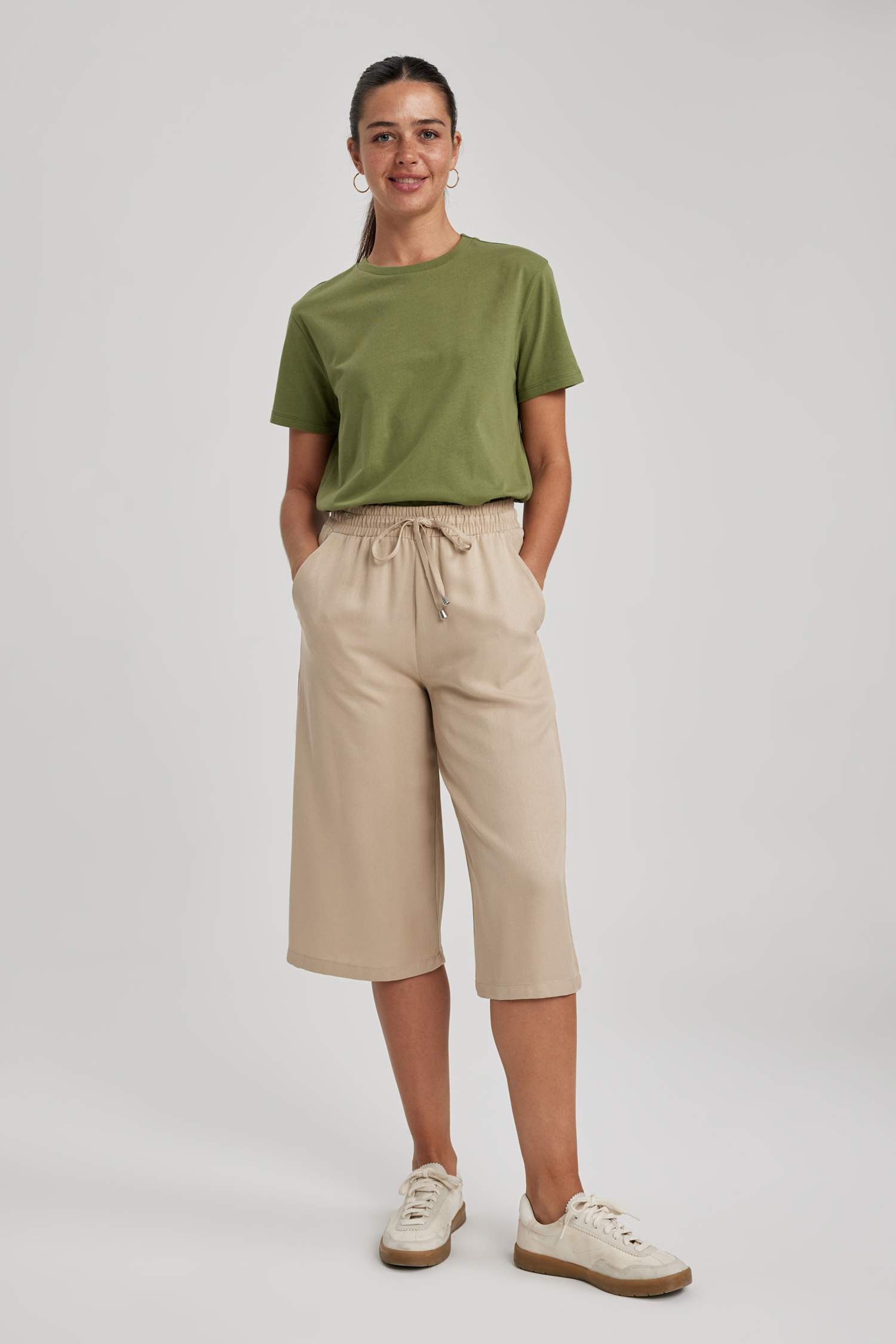 Capri High Waist Crop Fit Viscose Capri