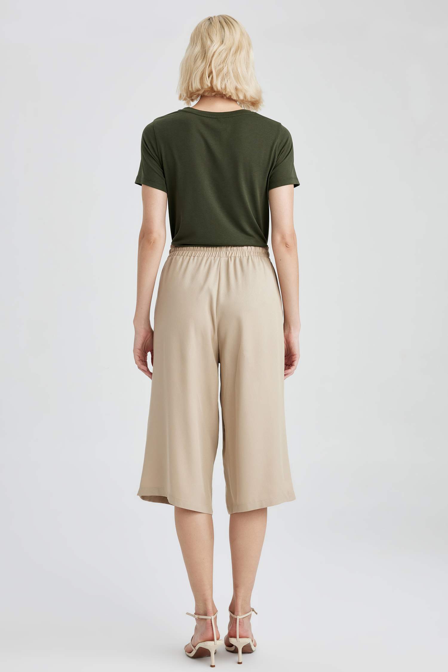 Capri High Waist Crop Fit Viscose Capri