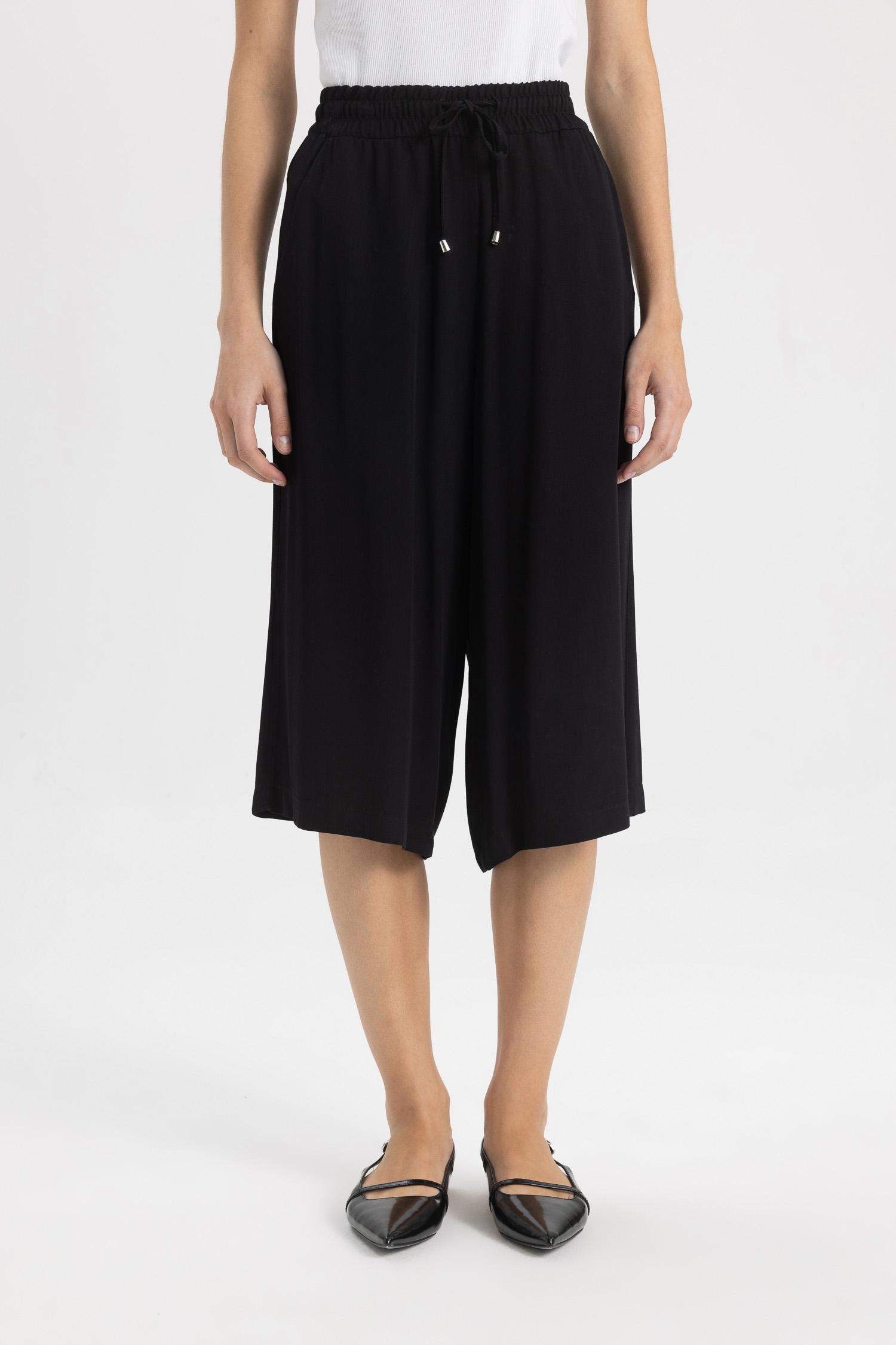 بنطلون كابري كروب فيت بخصر عالي